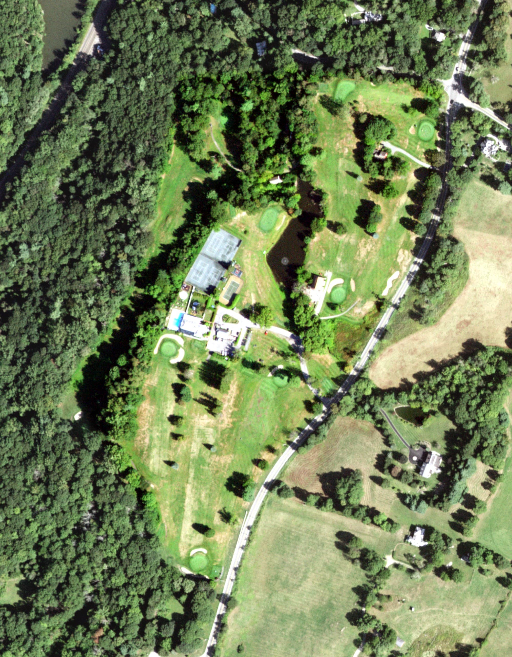 Aerial view of Higlands Country Club, NY, with its hole routing marked