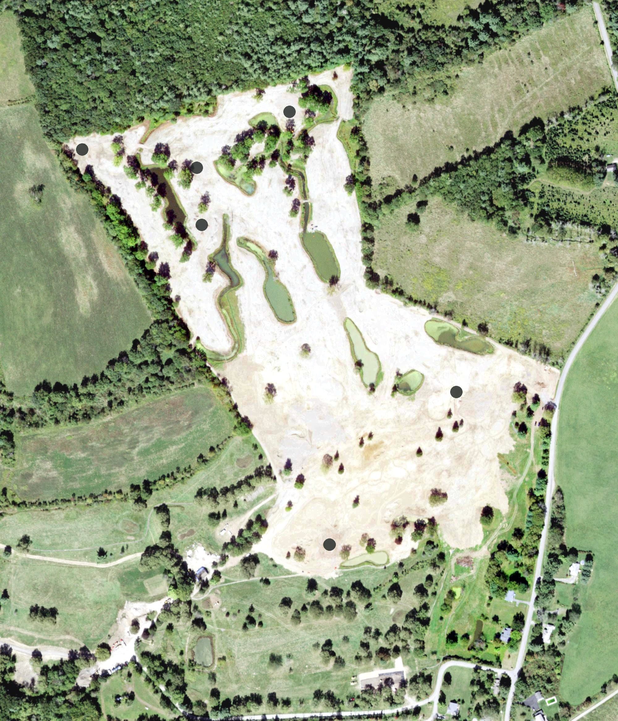 Aerial view of Inness Golf Course, NY, with its hole routing marked