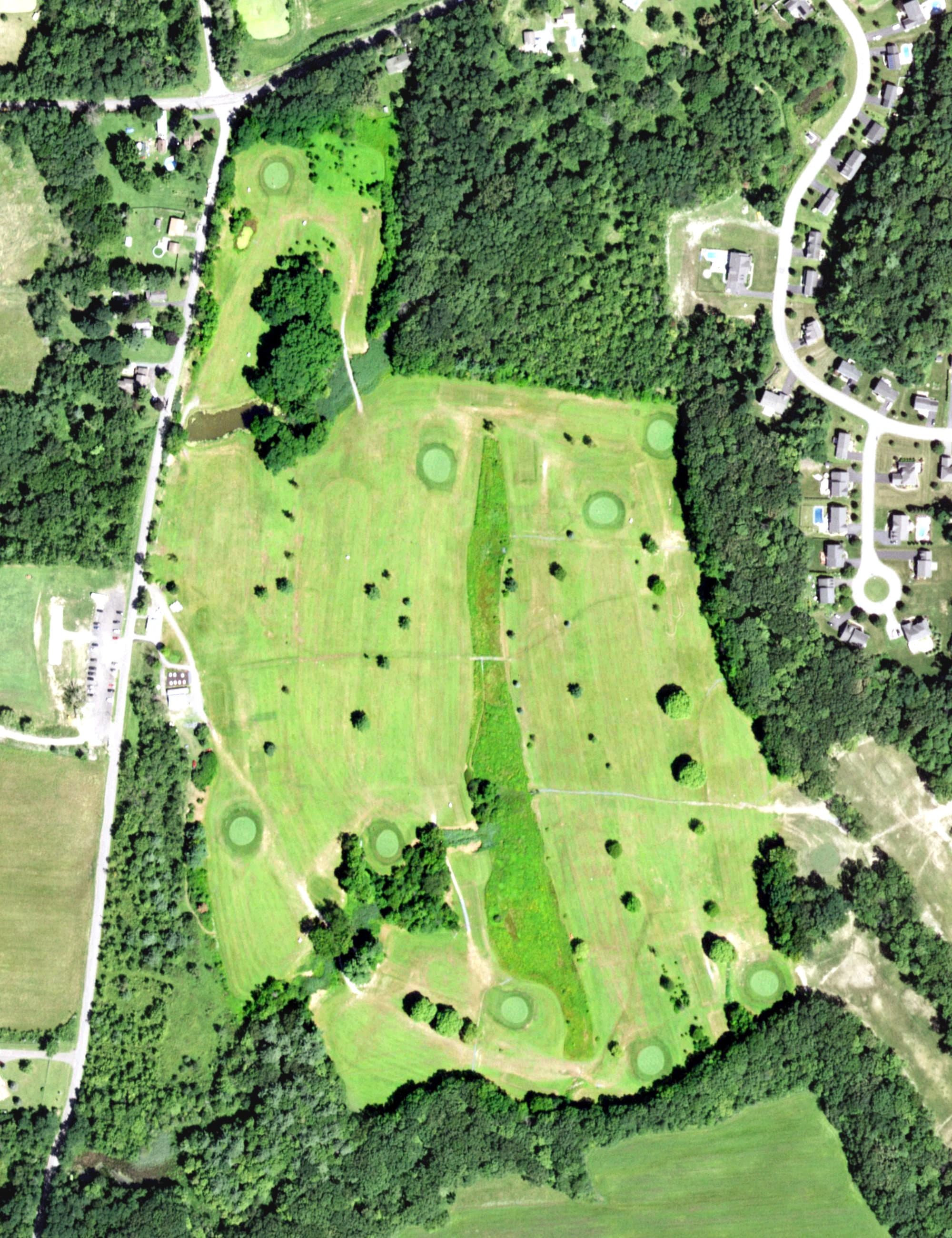Aerial view of Pheasant Hollow Golf Club, NY, with its hole routing marked