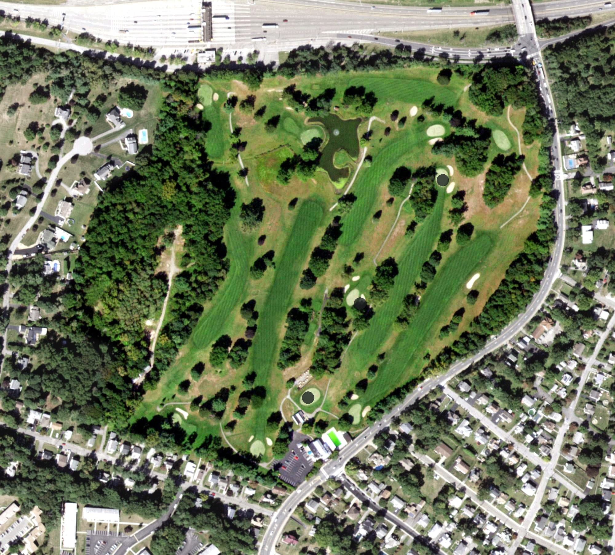 Aerial view of Southern Dutchess Country Club, NY, with its hole routing marked