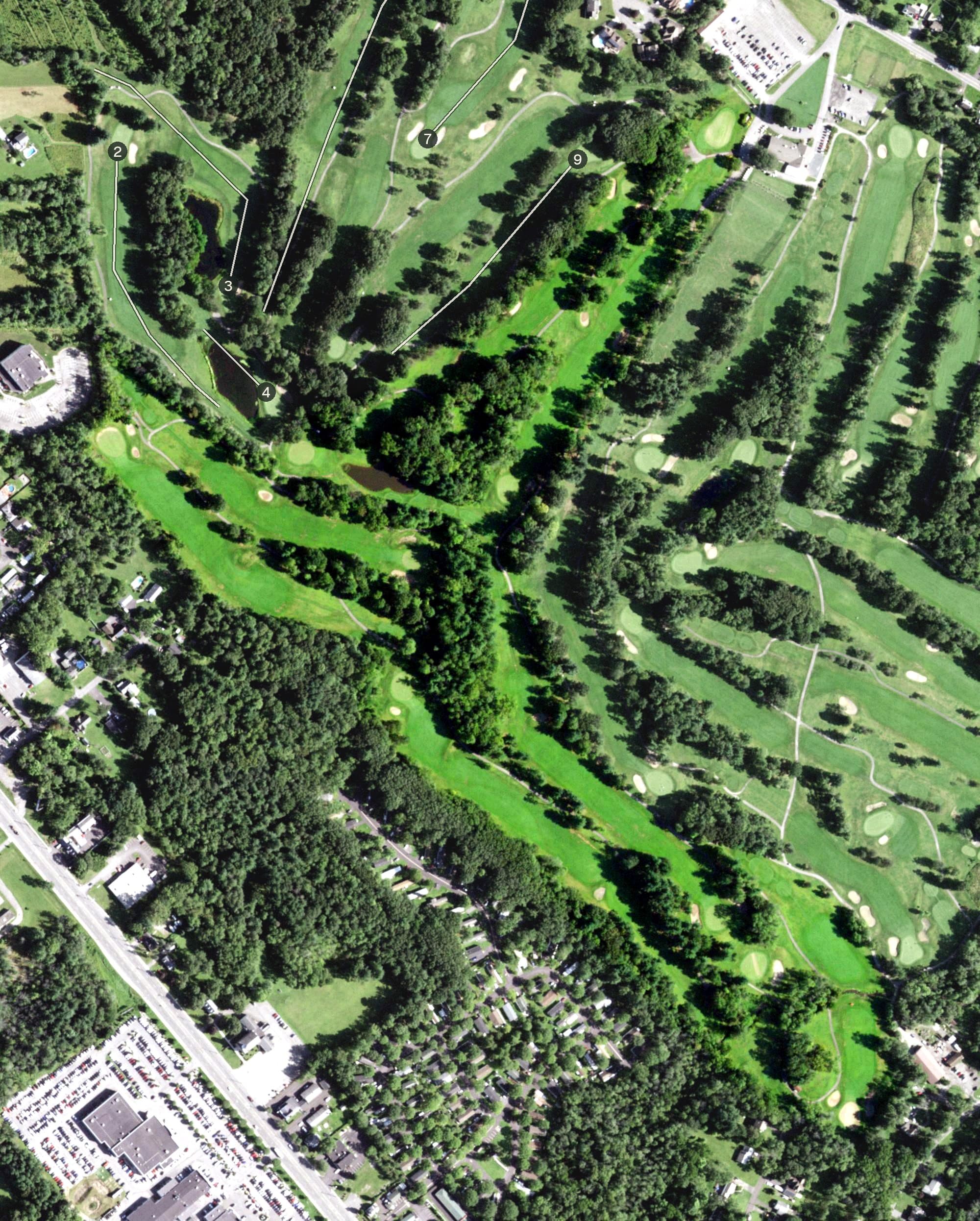 Aerial view of Town of Colonie Golf Course: White Course, NY, with its hole routing marked