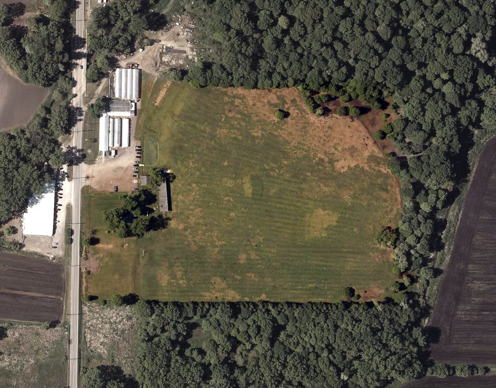 Aerial view of Breaking Bad Golf, OH, with its hole routing marked