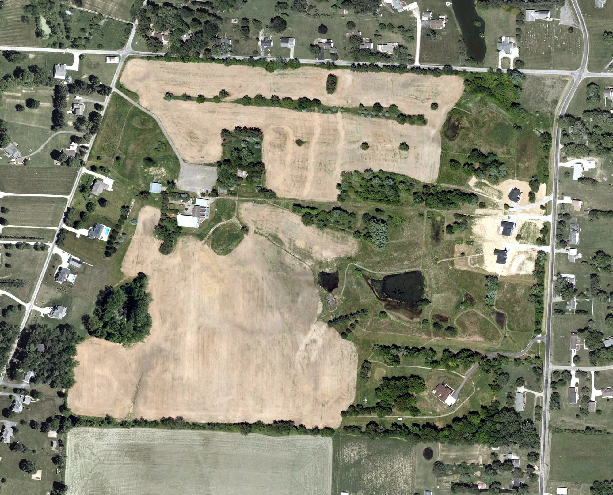 Aerial view of Estate Golf Club, OH, with its hole routing marked