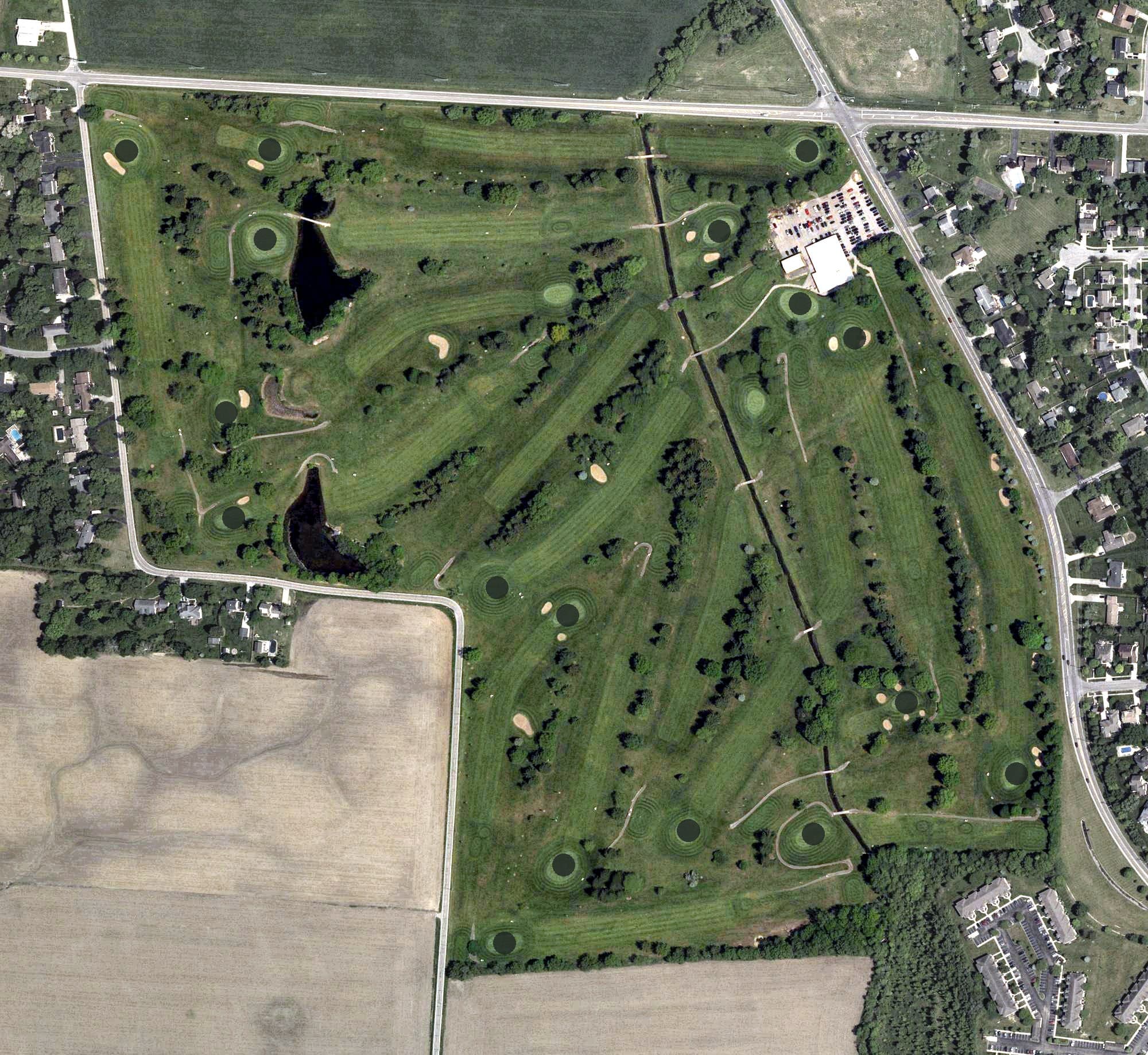 Aerial view of Thorn Apple Country Club, OH, with its hole routing marked