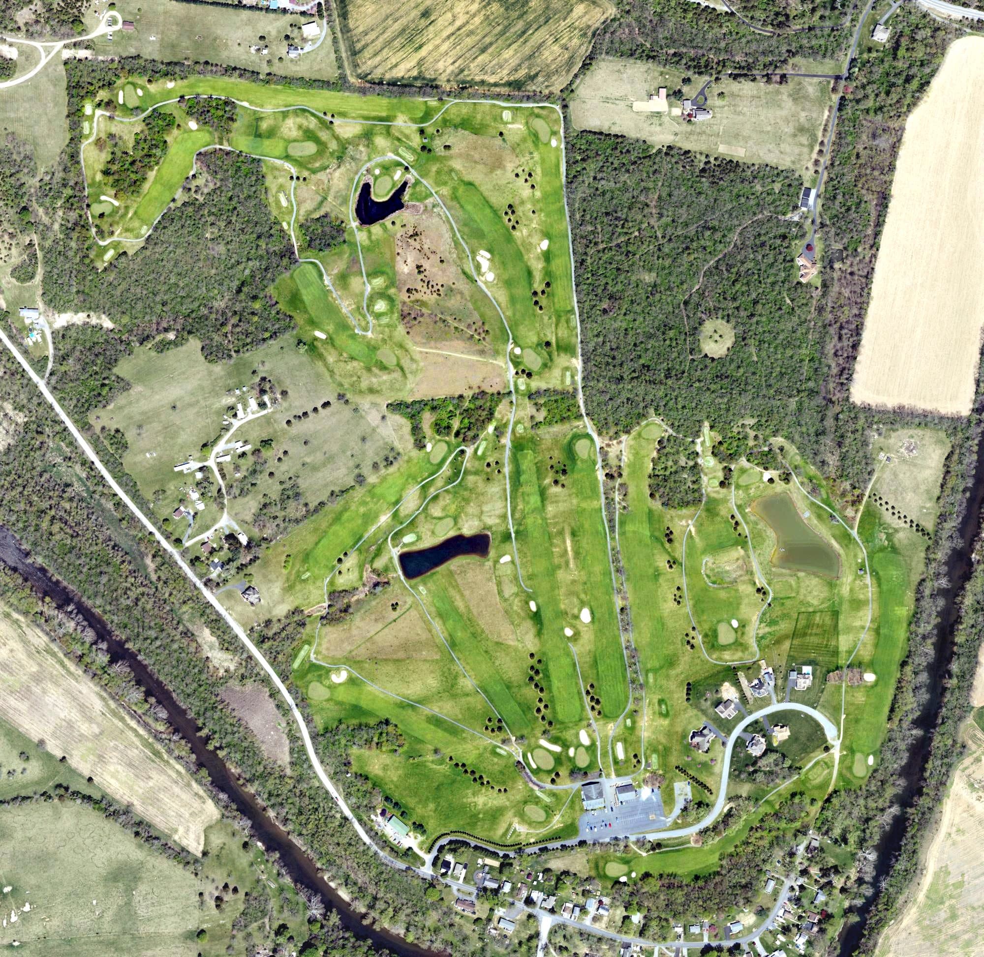 Aerial view of Eagles Crossing Golf Club, PA, with its hole routing marked