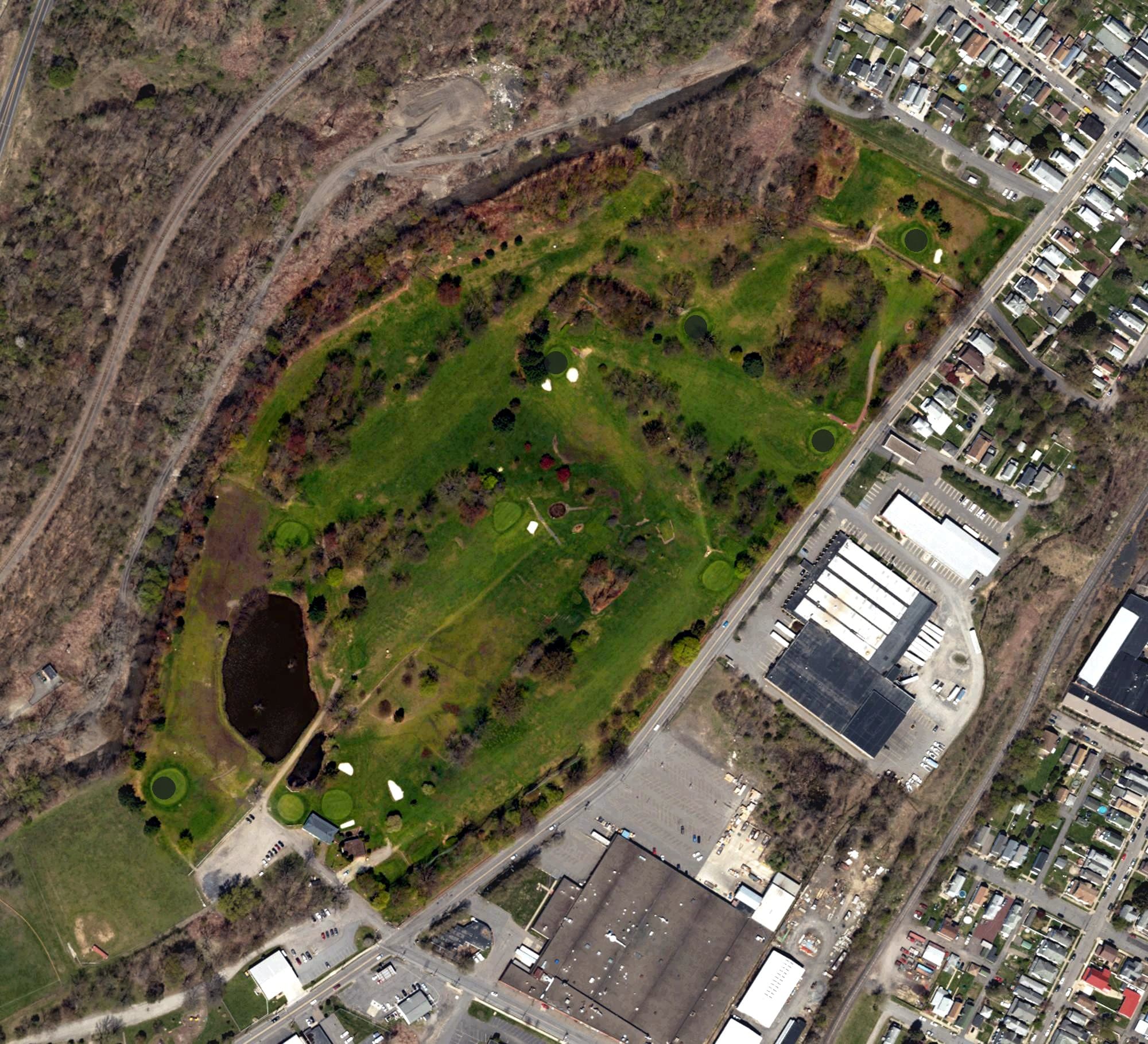 Aerial view of Hollenback Golf Course, PA, with its hole routing marked