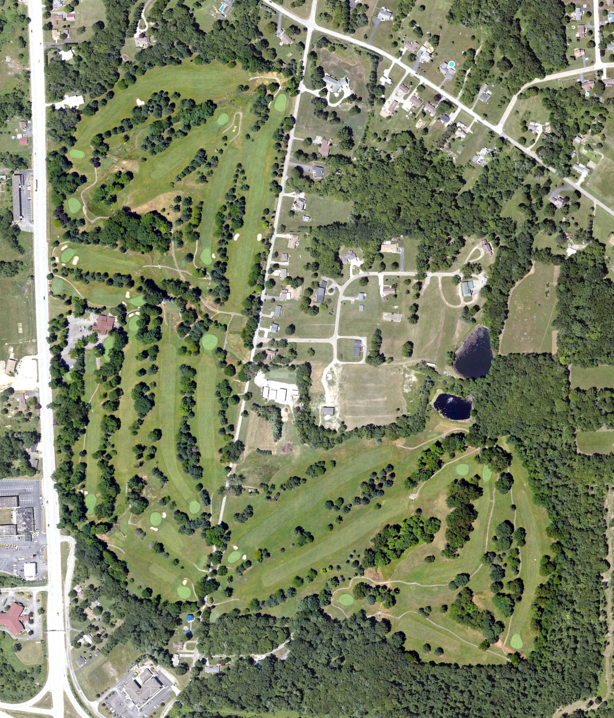 Aerial view of Tam O'Shanter Golf Course, PA, with its hole routing marked