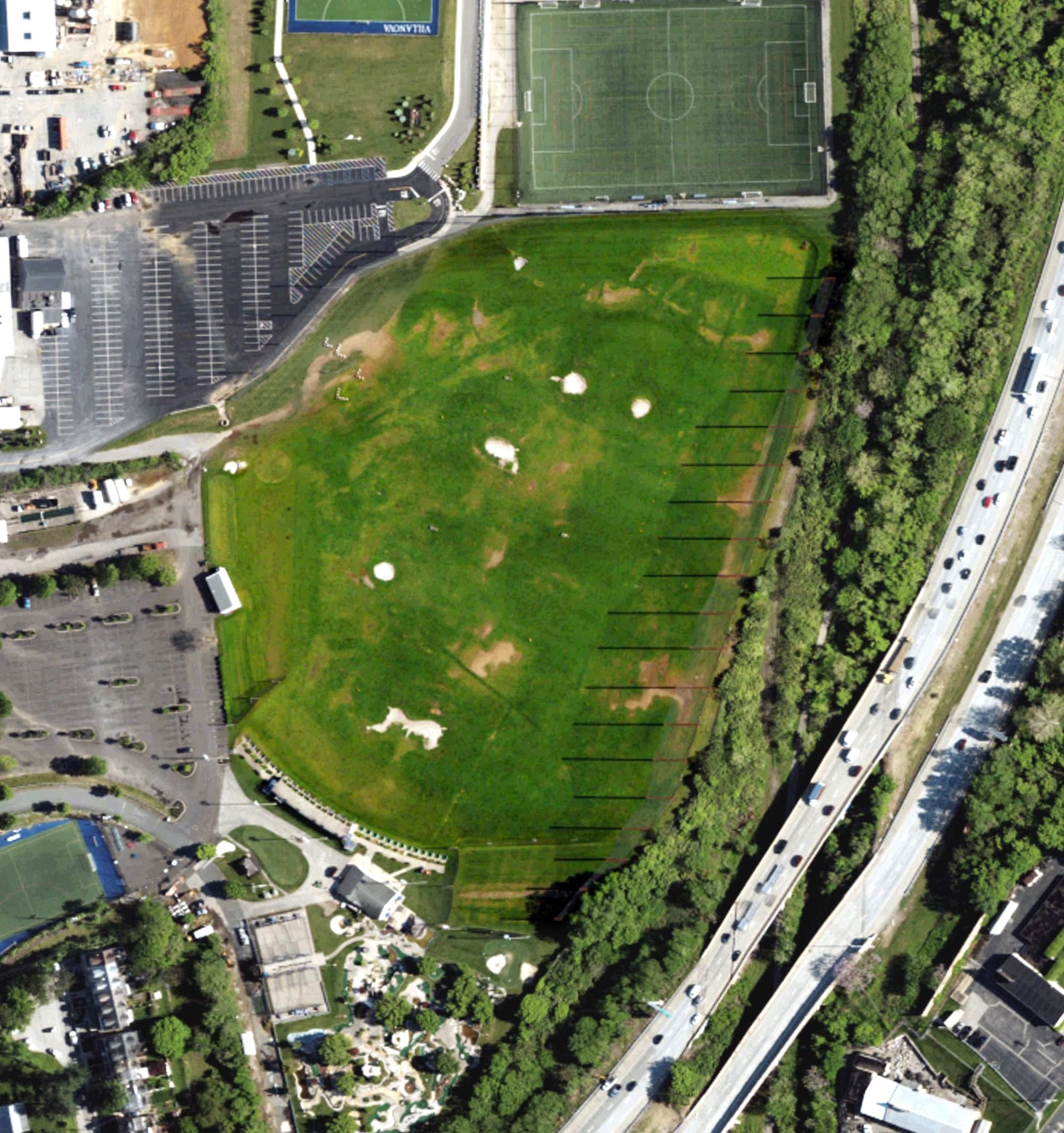 Aerial view of Tee's Golf Center, PA, with its hole routing marked