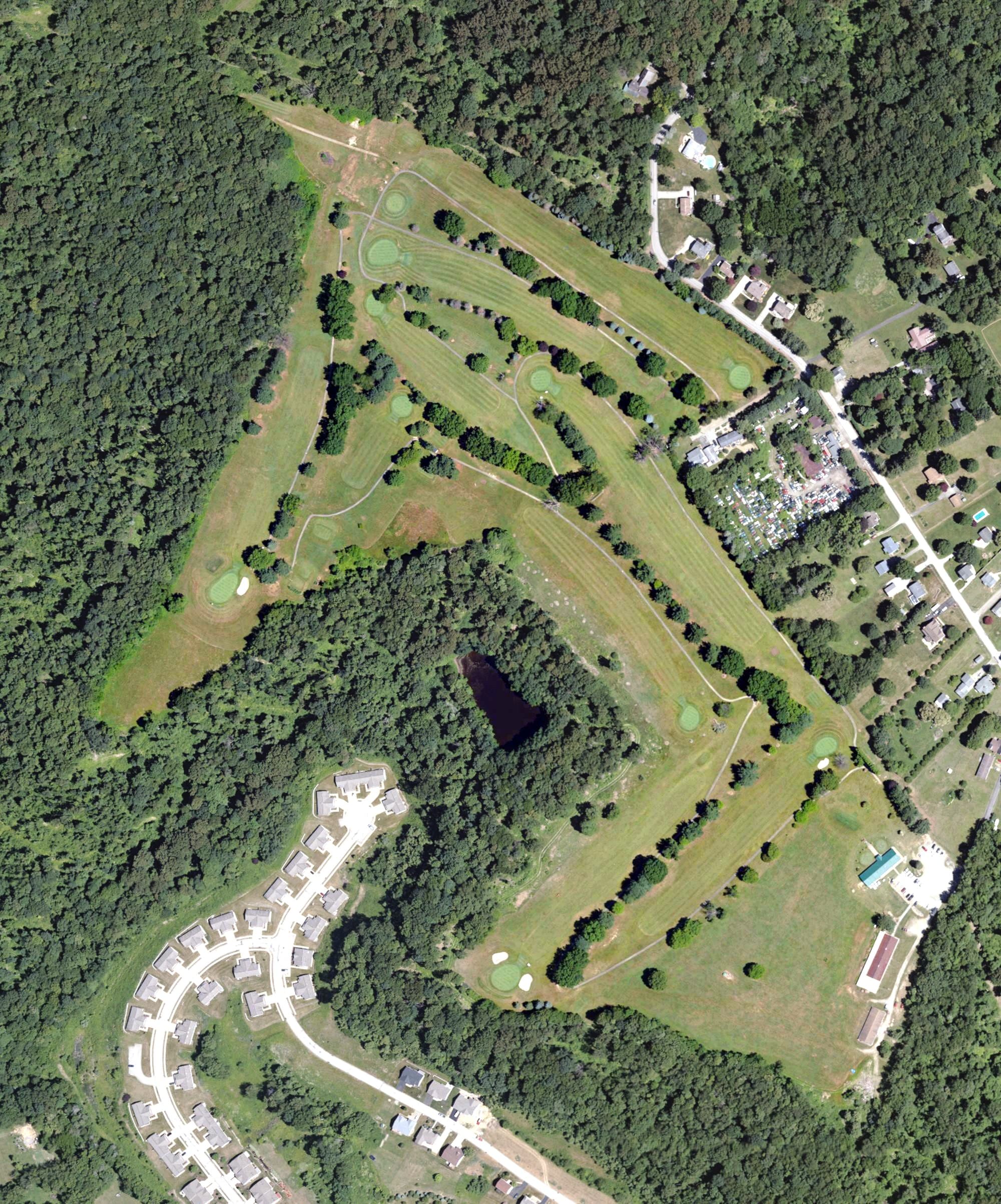Aerial view of Vandergrift Golf Course, PA, with its hole routing marked
