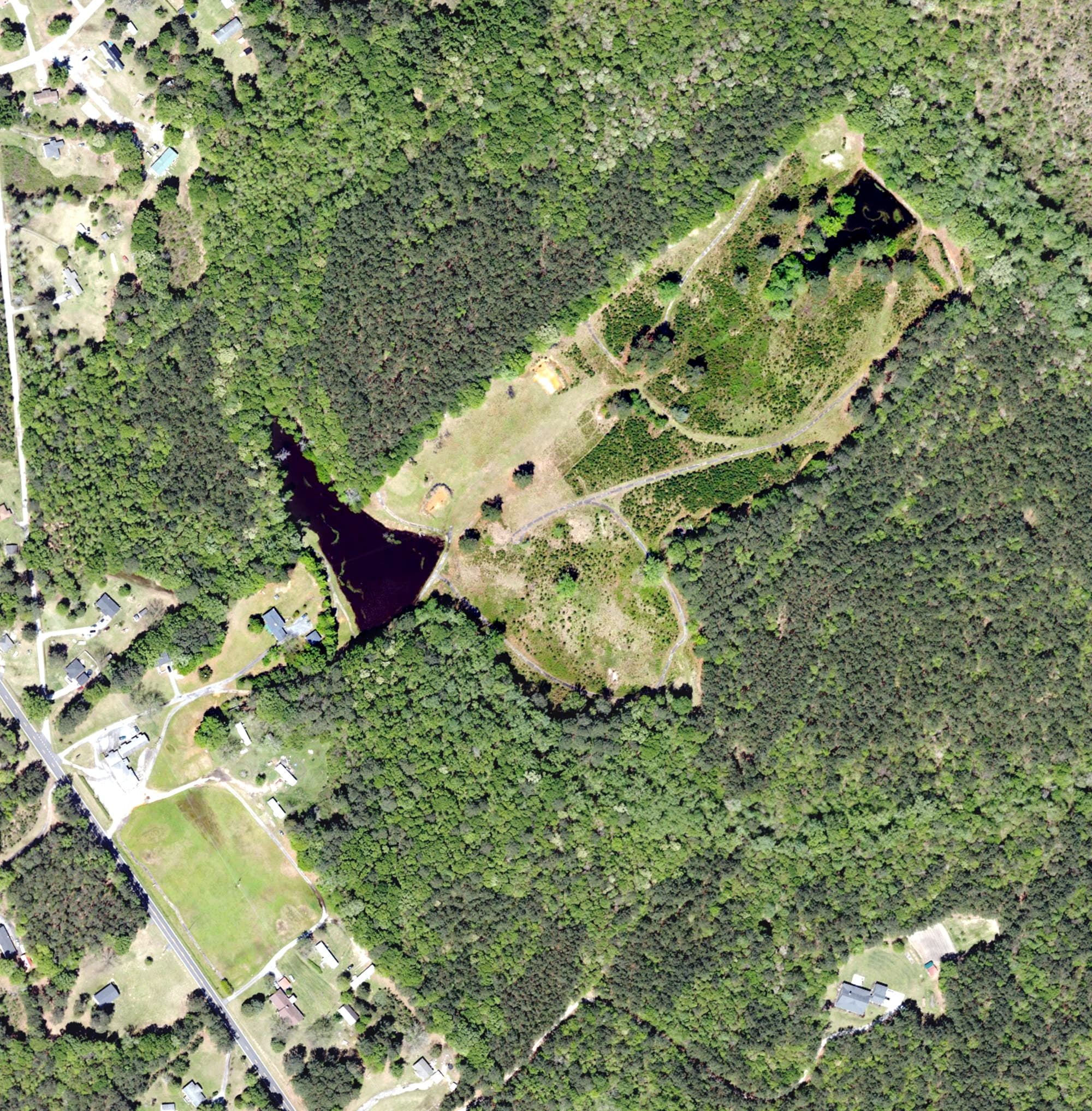Aerial view of Cokesbury Hills Golf Course, SC, with its hole routing marked