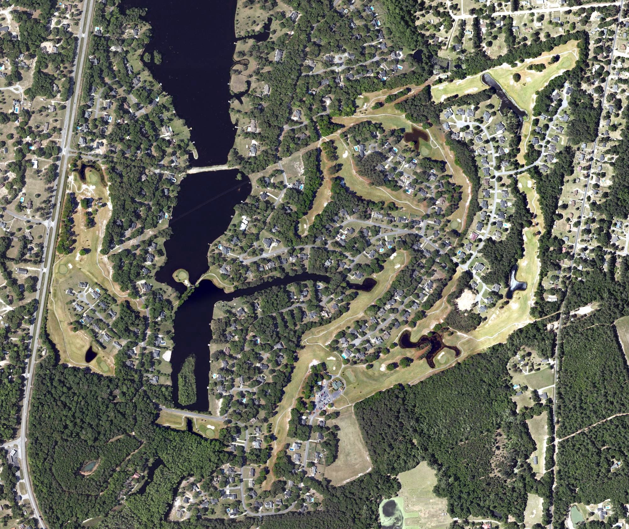 Aerial view of Links At Lakewood, SC, with its hole routing marked