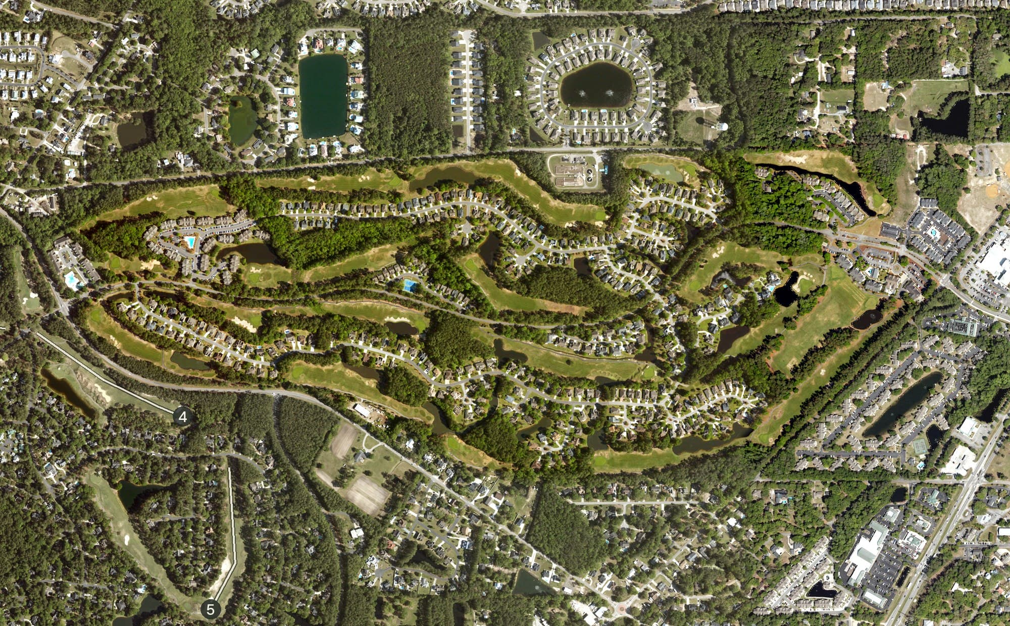 Aerial view of Wachesaw Plantation East, SC, with its hole routing marked