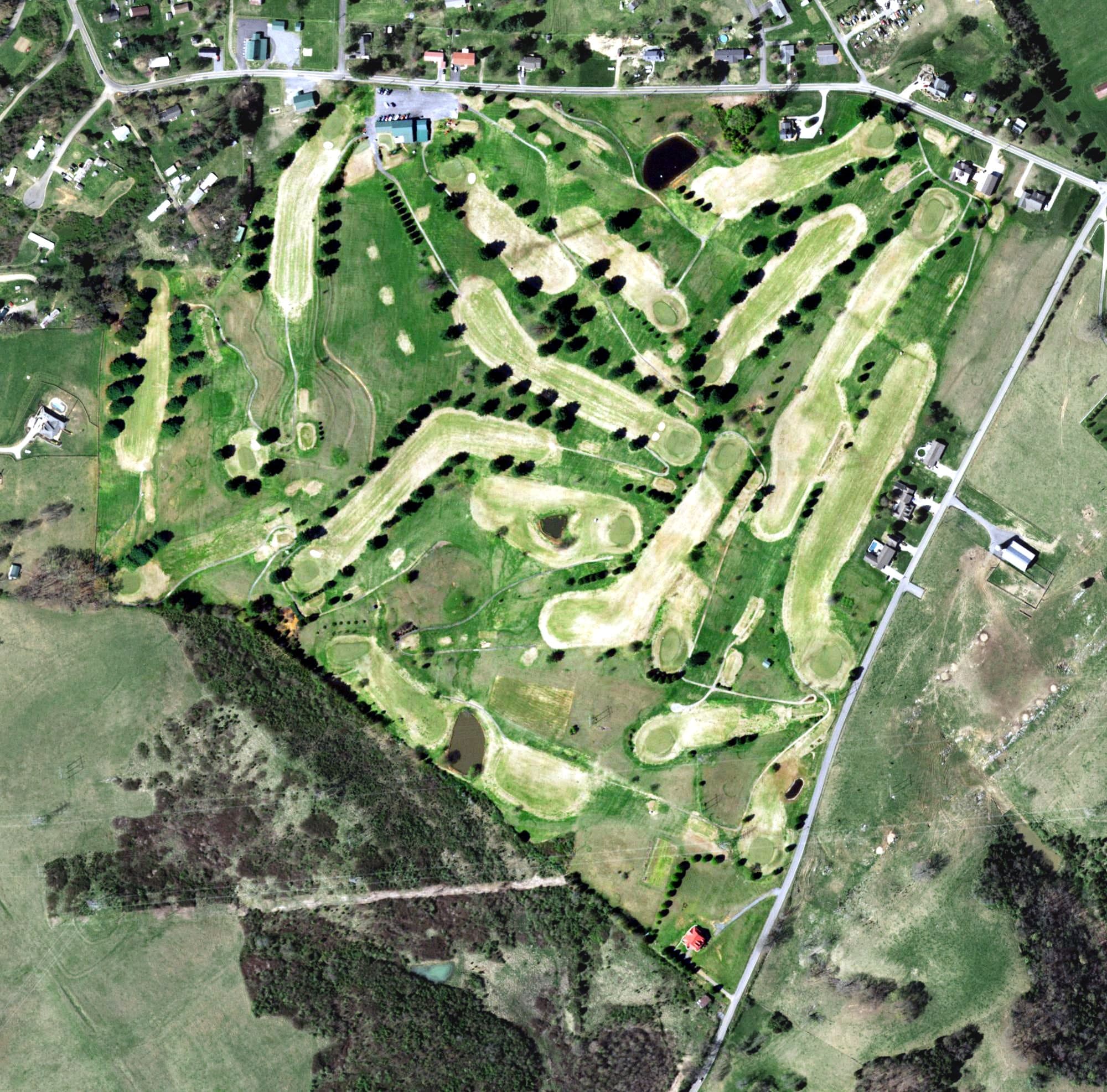 Aerial view of McDonald Hills, TN, with its hole routing marked