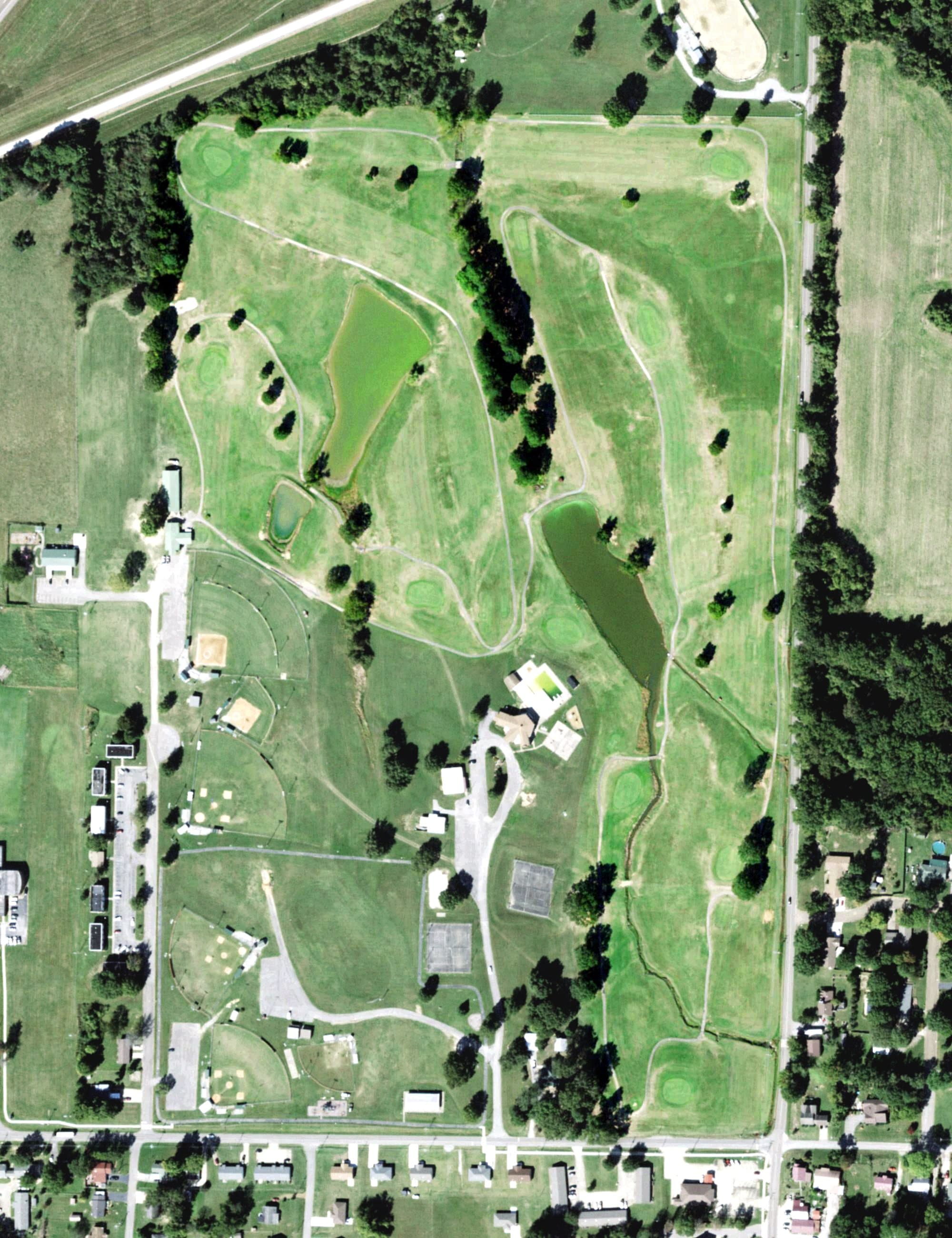 Aerial view of Oakview Links, TN, with its hole routing marked