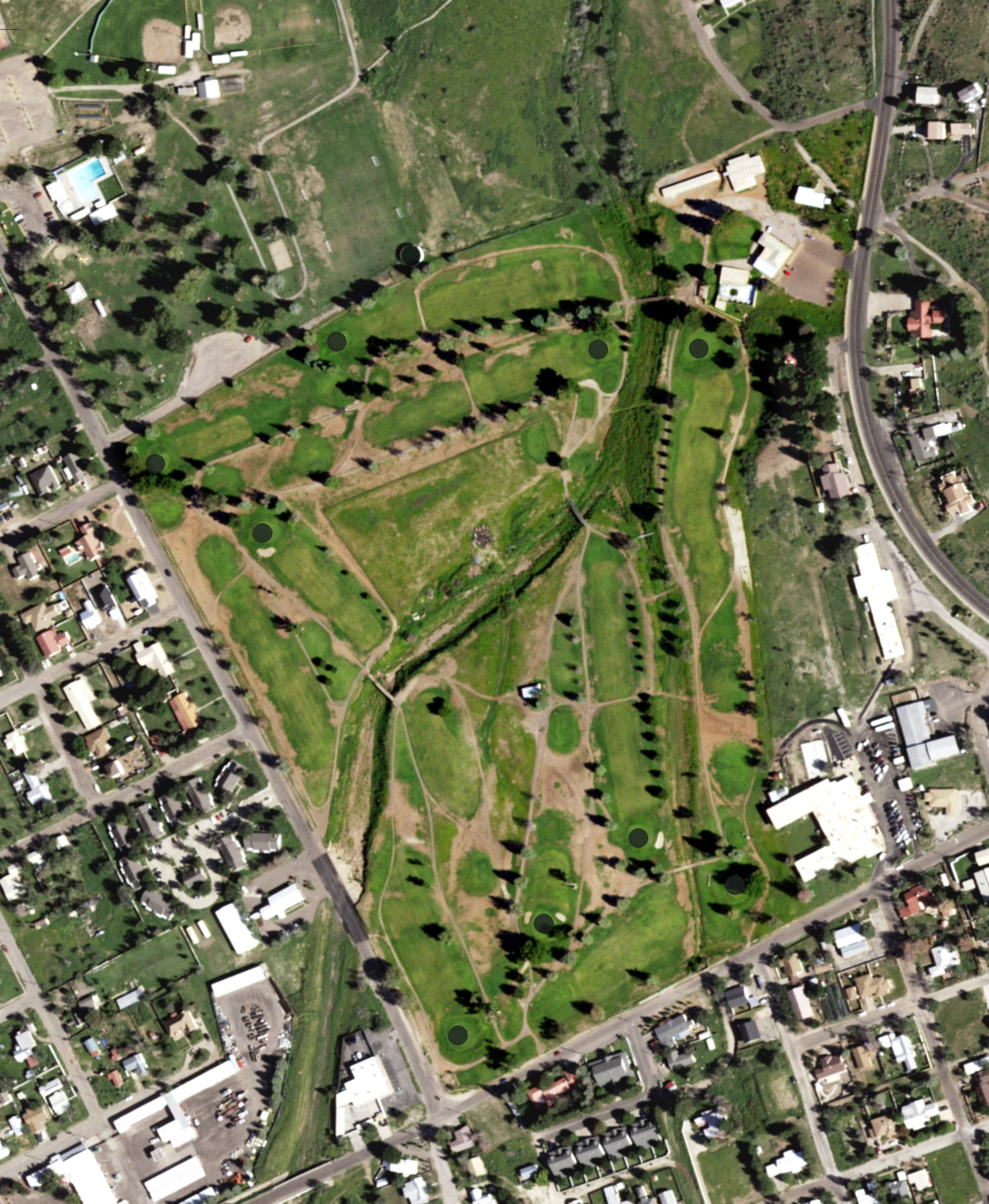 Aerial view of Alpine Country Club, TX, with its hole routing marked