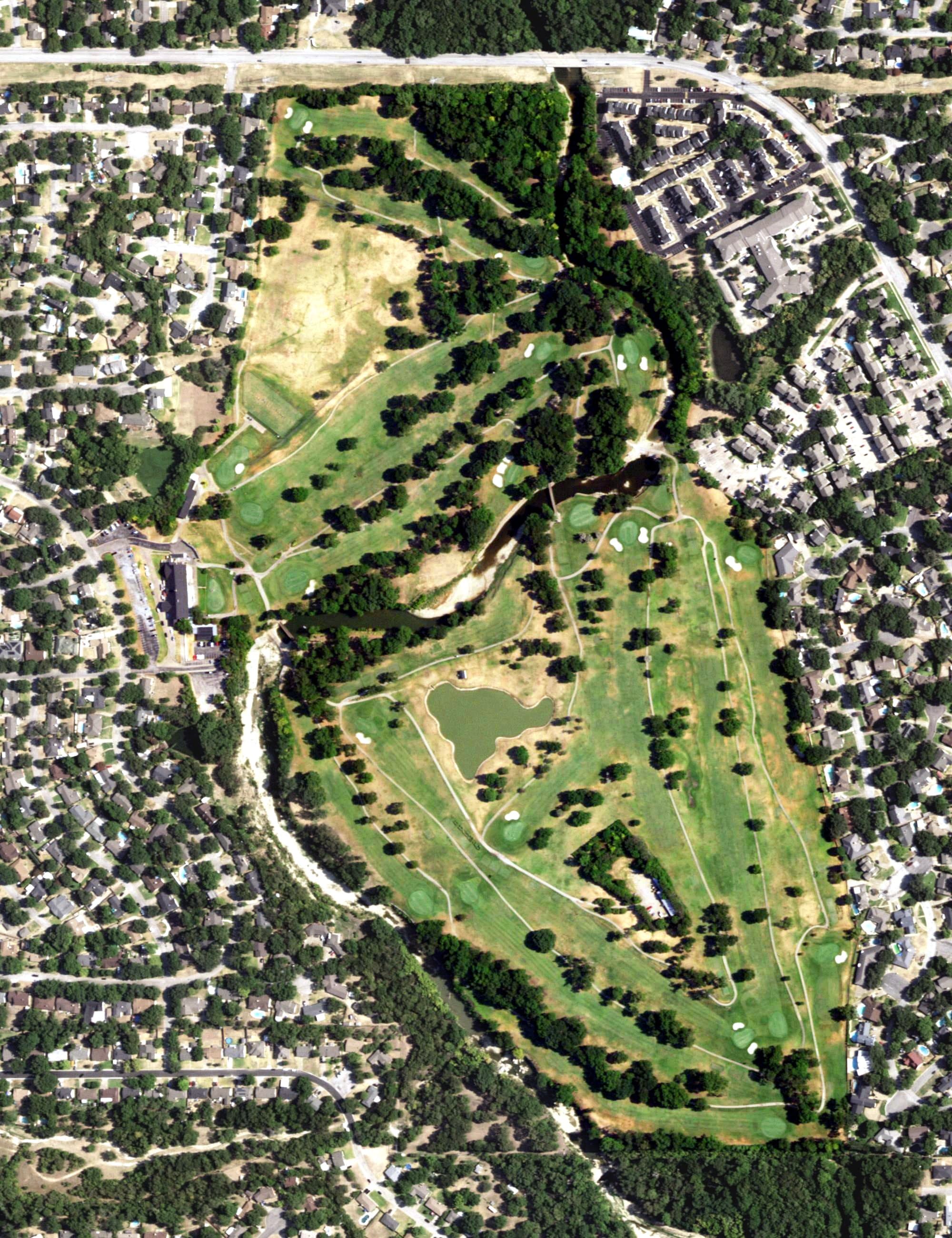 Aerial view of Diamond Oaks Country Club, TX, with its hole routing marked