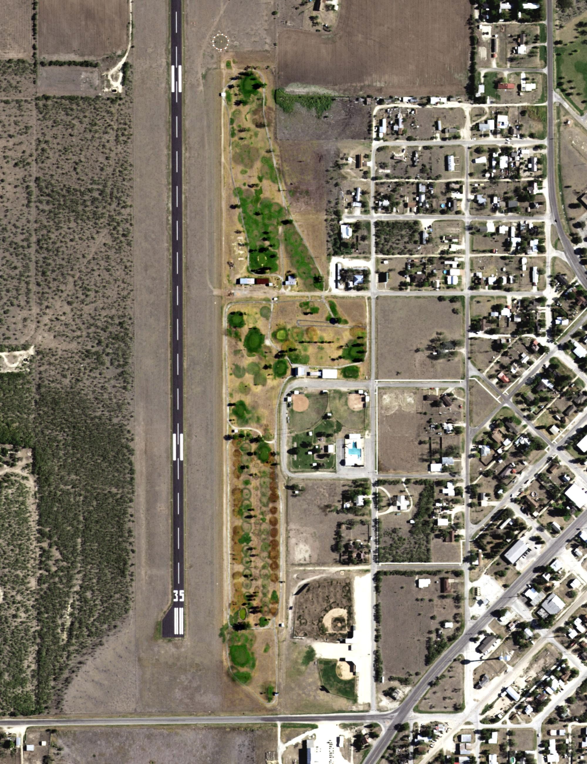 Aerial view of Eldorado Golf Club, TX, with its hole routing marked