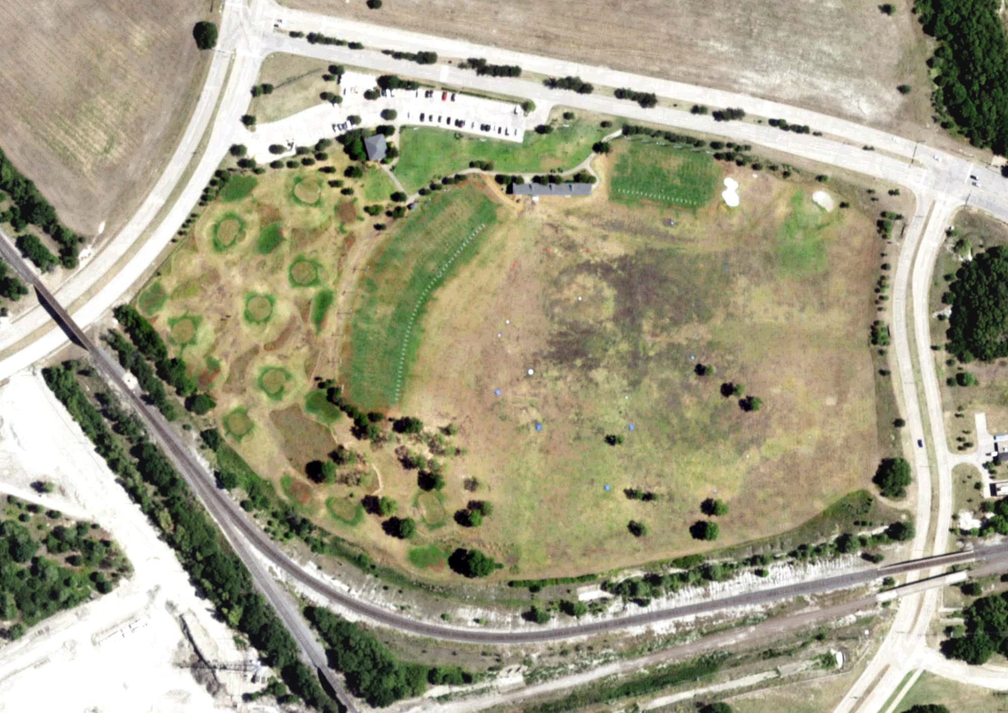 Aerial view of Golf Ranch Richardson, TX, with its hole routing marked