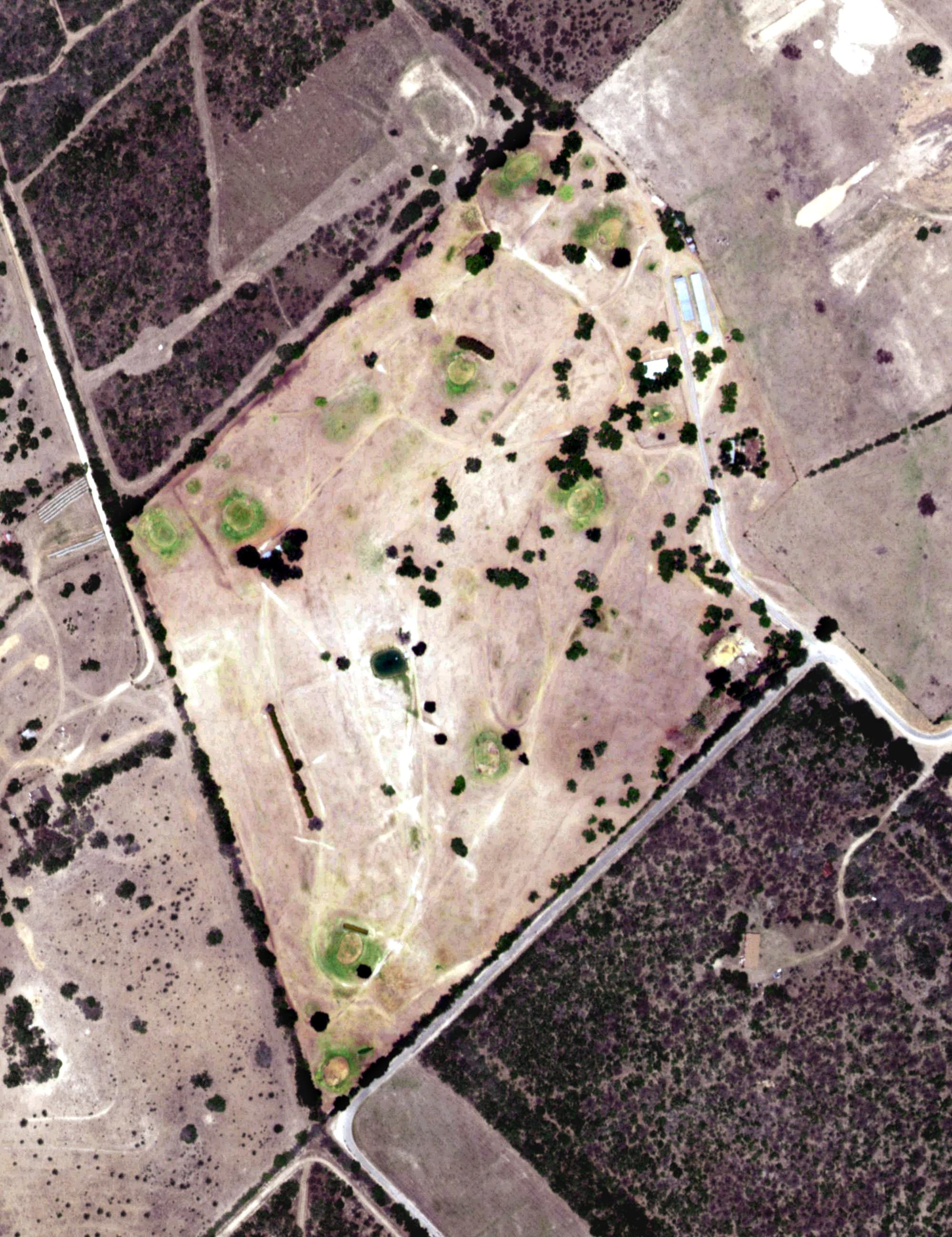 Aerial view of Mesquite Golf Course, TX, with its hole routing marked