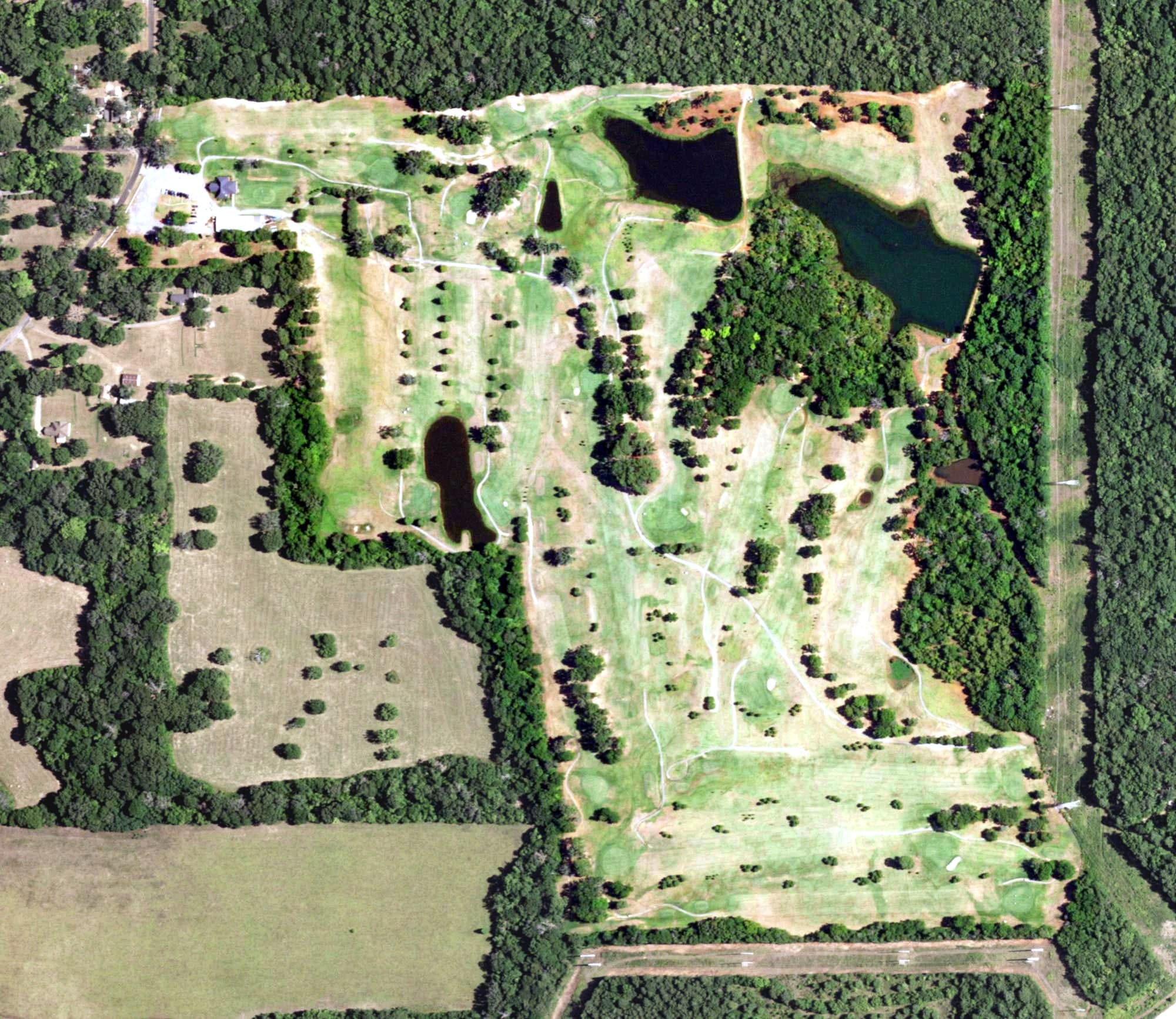 Aerial view of Pine Springs Golf Club, TX, with its hole routing marked