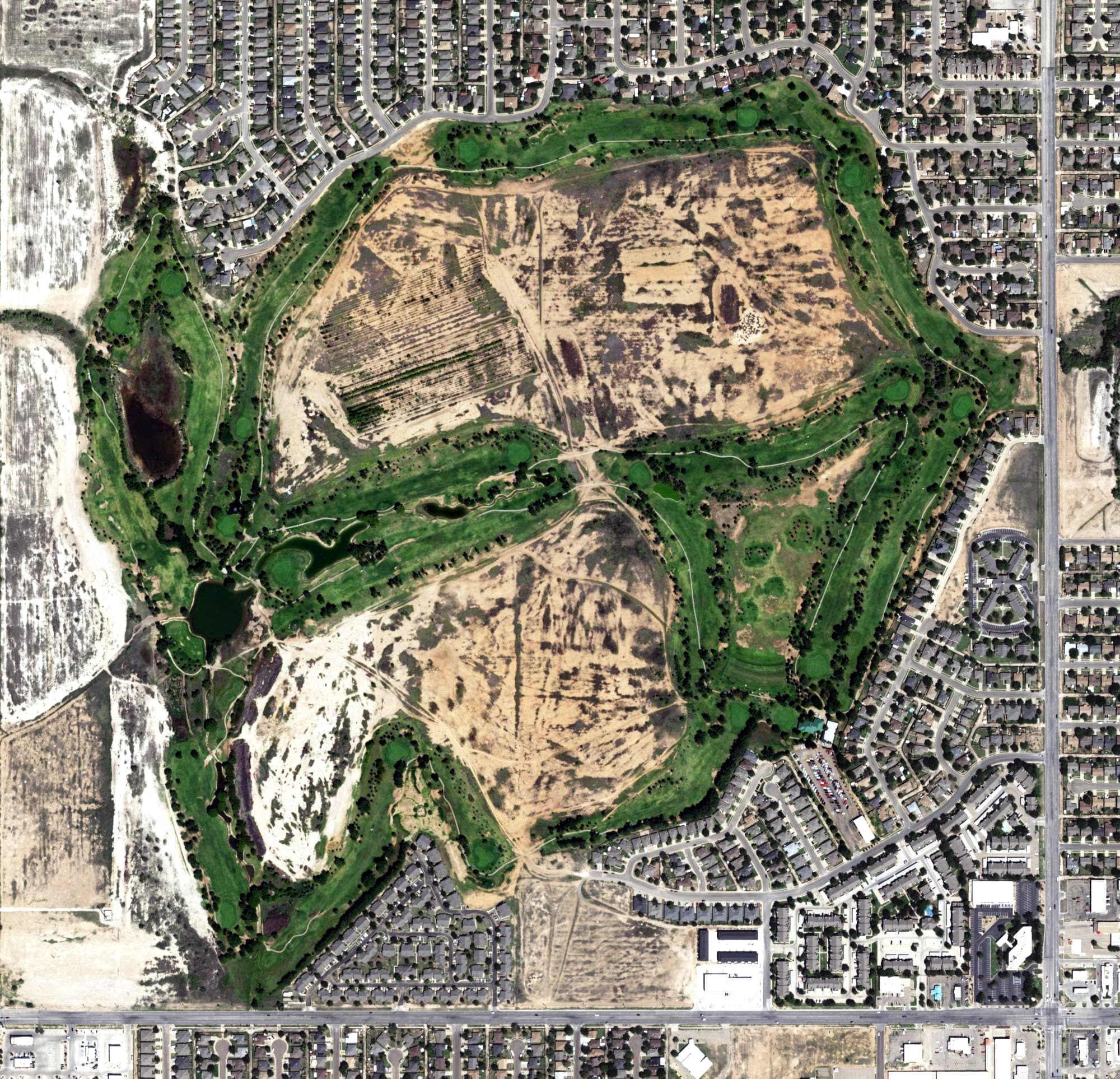 Aerial view of Shadow Hills Golf Course, TX, with its hole routing marked