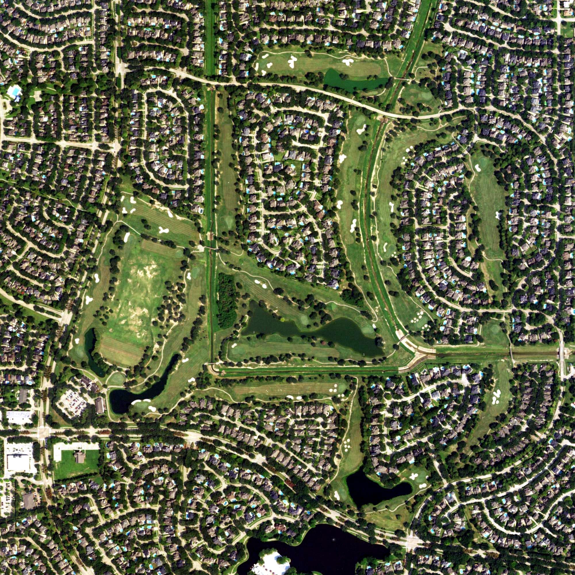 Aerial view of The Golf Club at Cinco Ranch, TX, with its hole routing marked