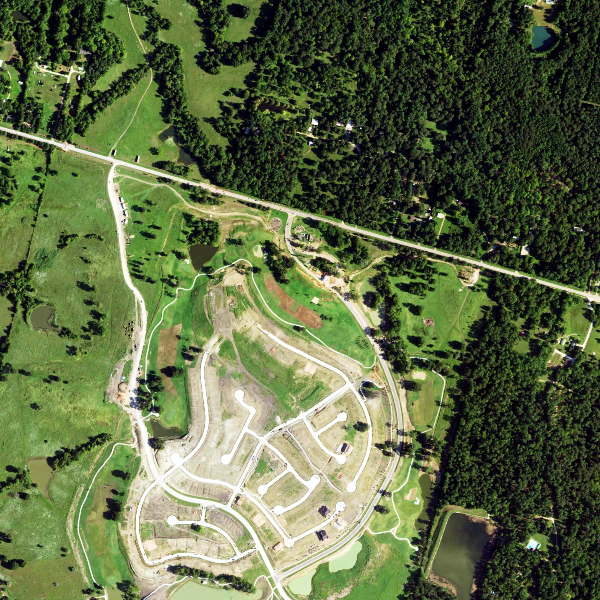 Aerial view of Tom Lehman Golf Course, TX, with its hole routing marked