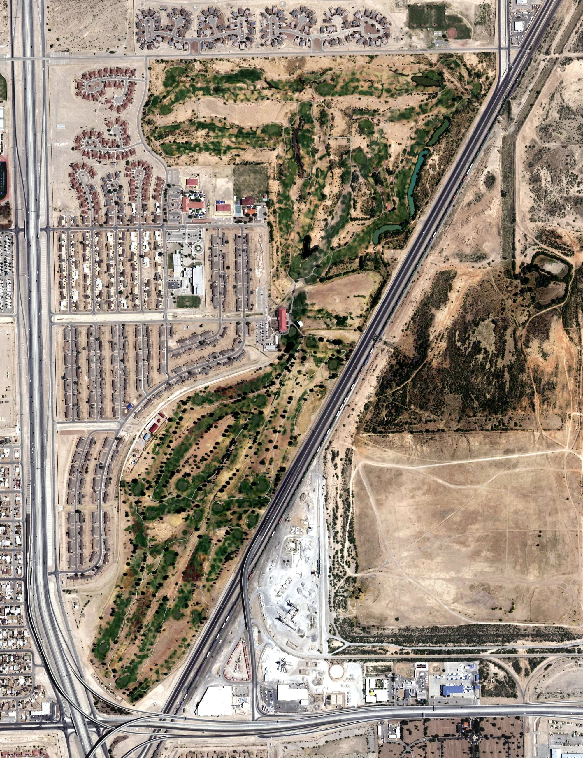 Aerial view of Underwood Golf Complex, TX, with its hole routing marked