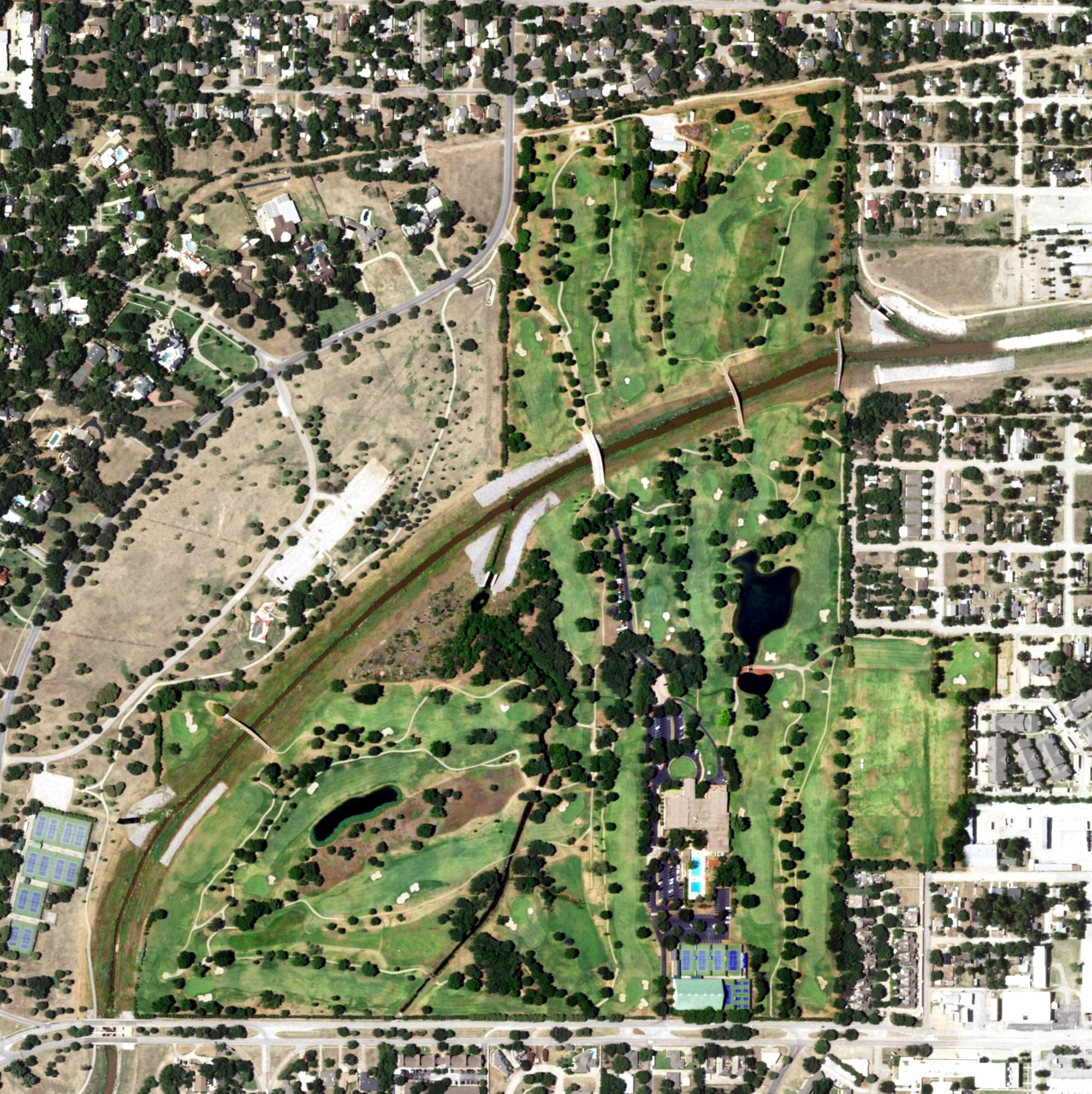 Aerial view of Wichita Falls Country Club, TX, with its hole routing marked