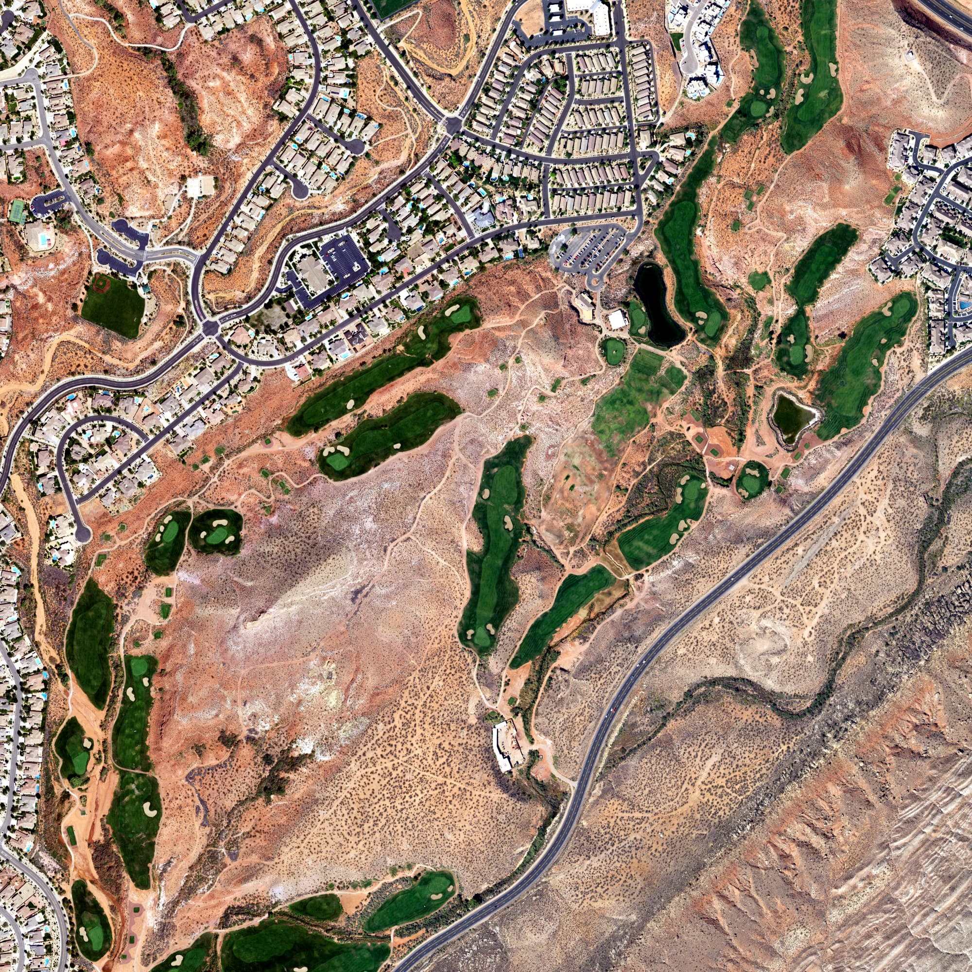 Aerial view of Coral Canyon Golf Course, UT, with its hole routing marked