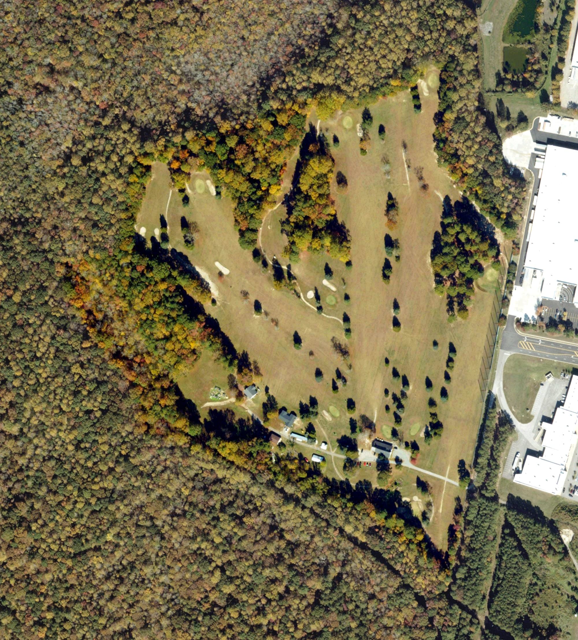 Aerial view of Gloucester Golf Club, VA, with its hole routing marked