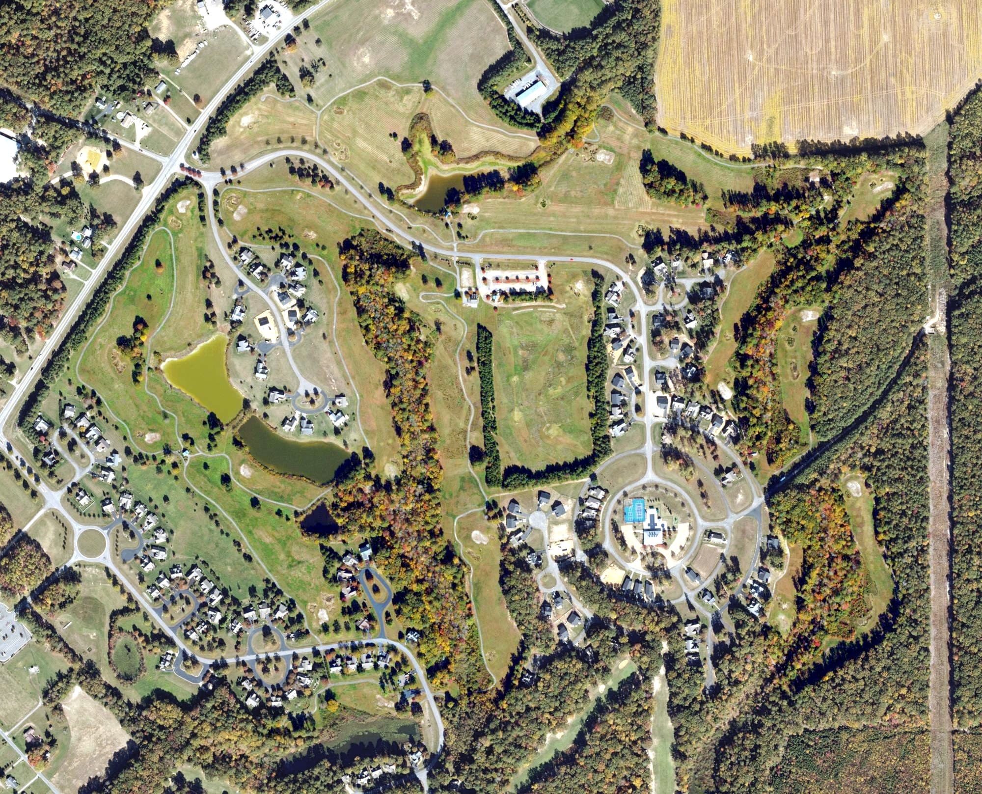 Aerial view of King Carter Golf Club, VA, with its hole routing marked