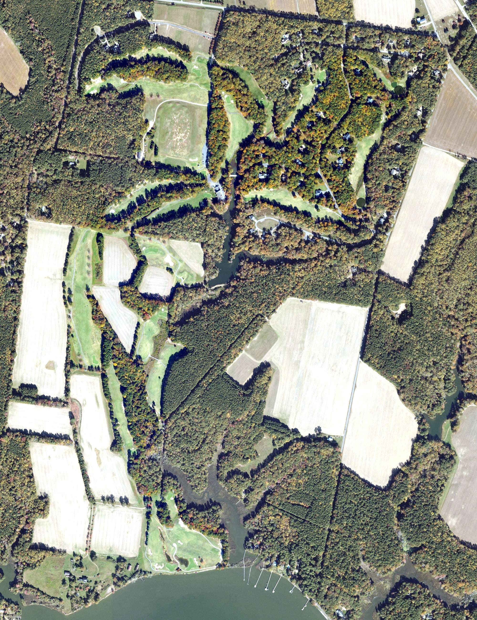 Aerial view of Piankatank River Golf Club, VA, with its hole routing marked