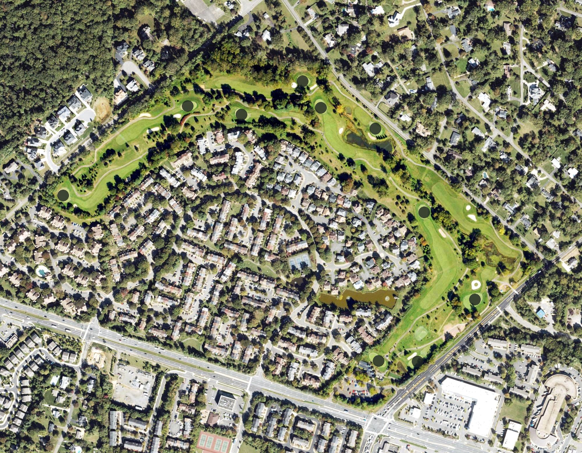 Aerial view of Pinecrest Golf Course, VA, with its hole routing marked
