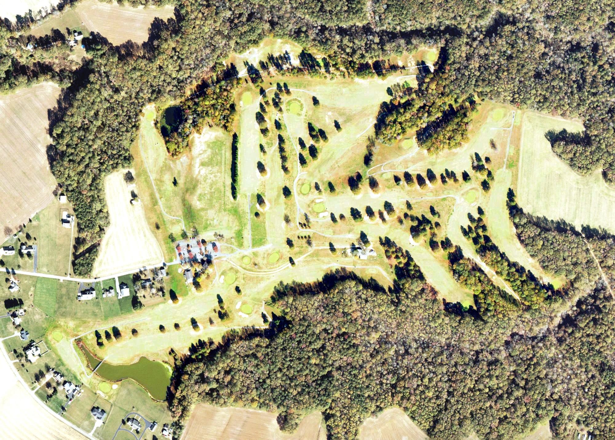 Aerial view of Quinton Oaks, VA, with its hole routing marked