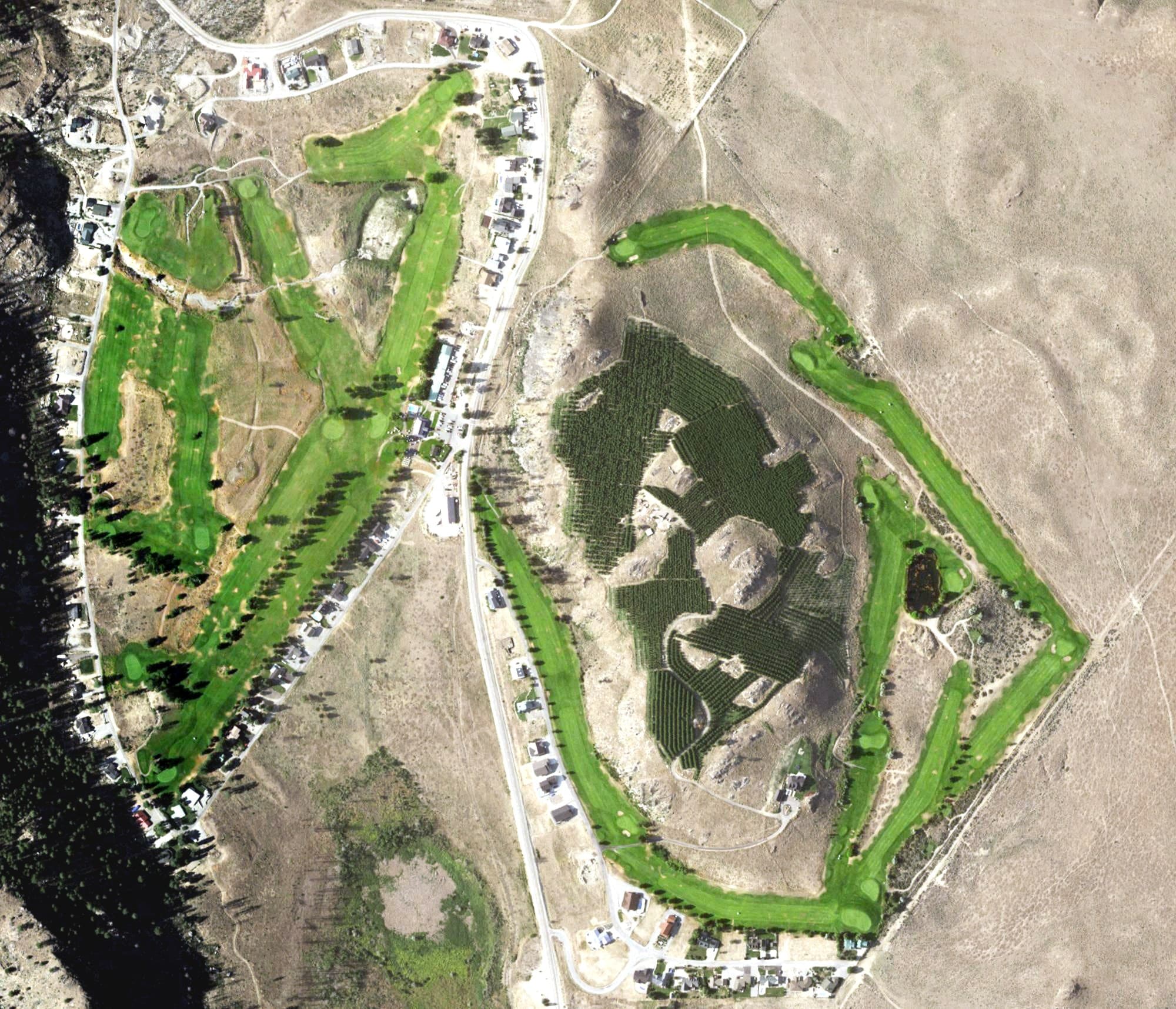 Aerial view of Alta Lake Golf Resort, WA, with its hole routing marked