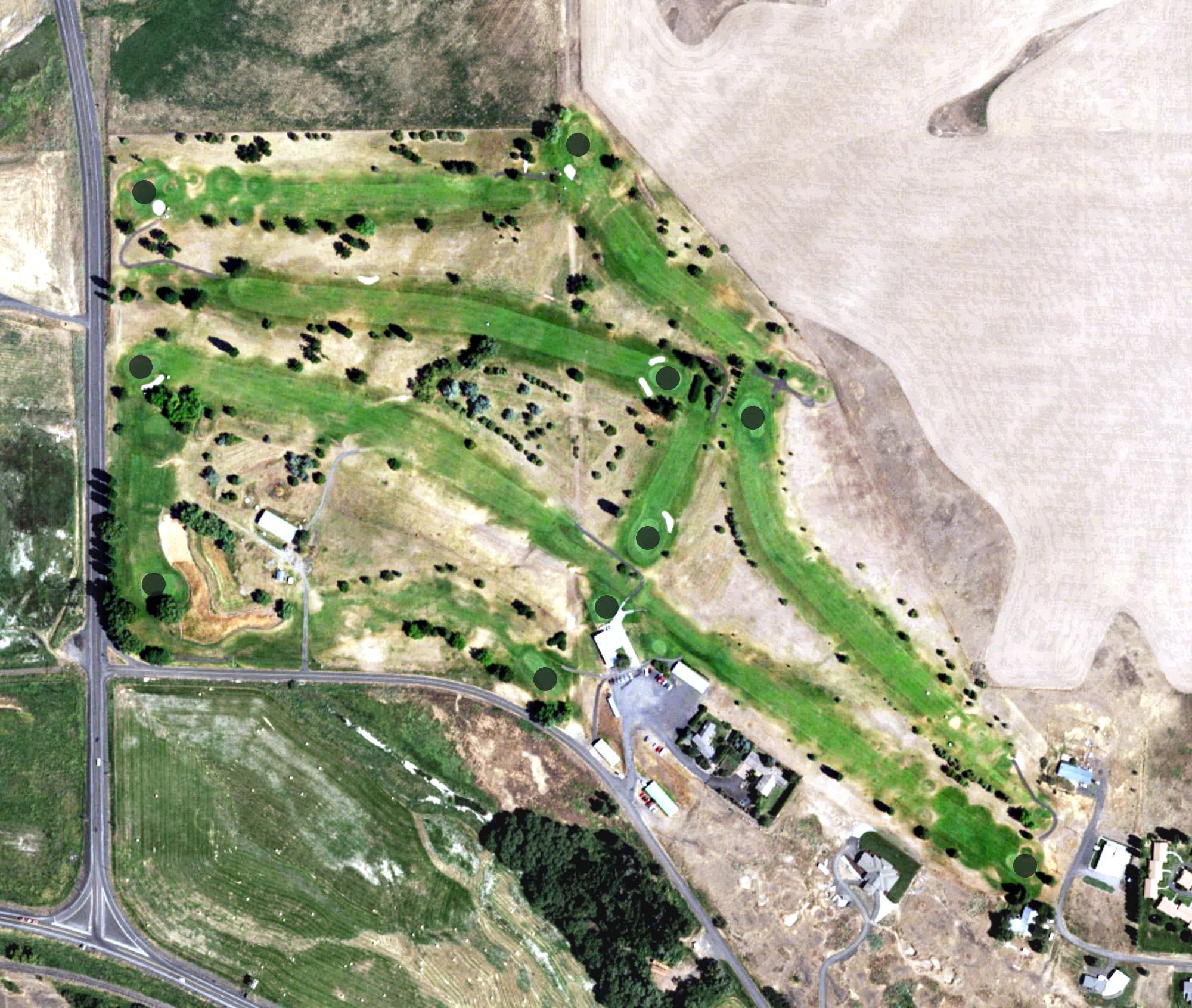 Aerial view of Big Bend Golf & Country Club, WA, with its hole routing marked