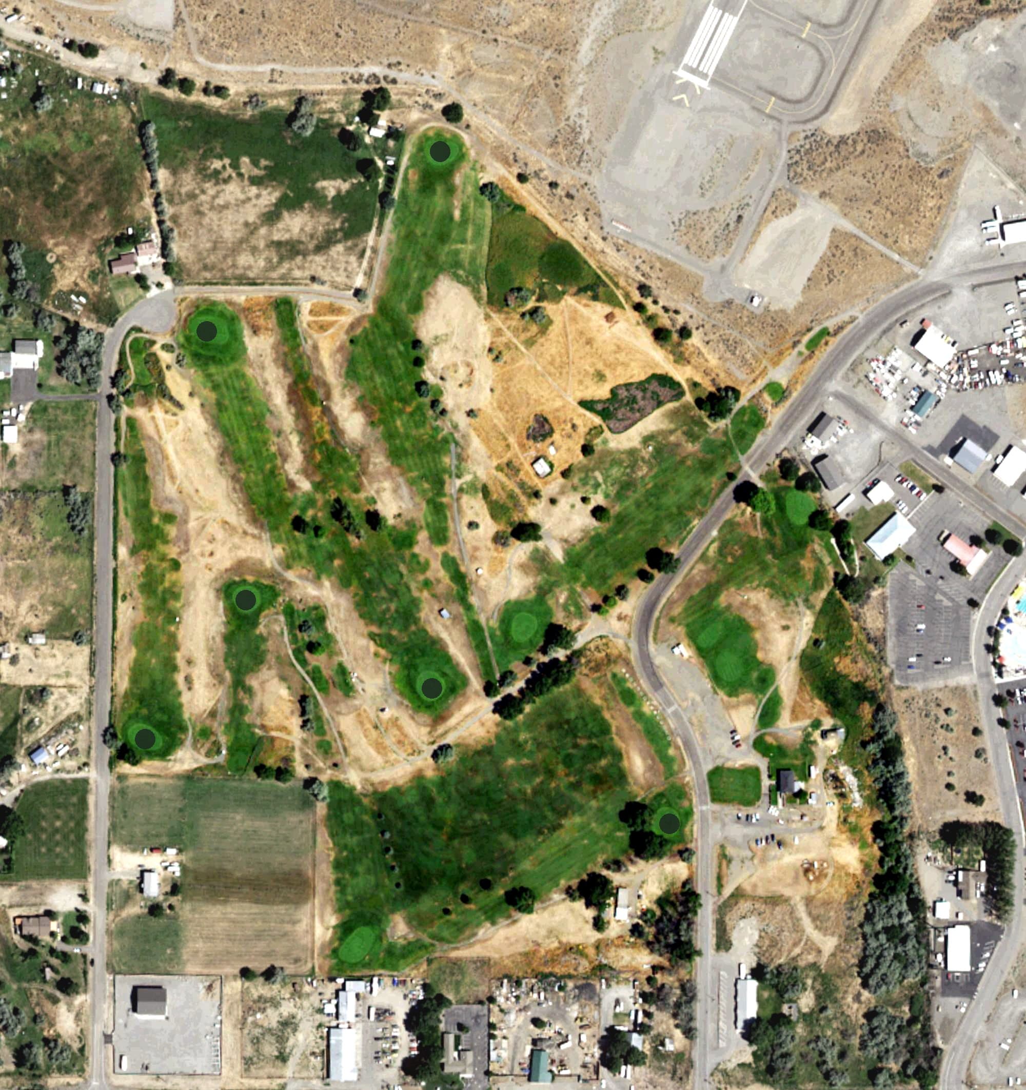 Aerial view of Buckskin Golf Club, WA, with its hole routing marked