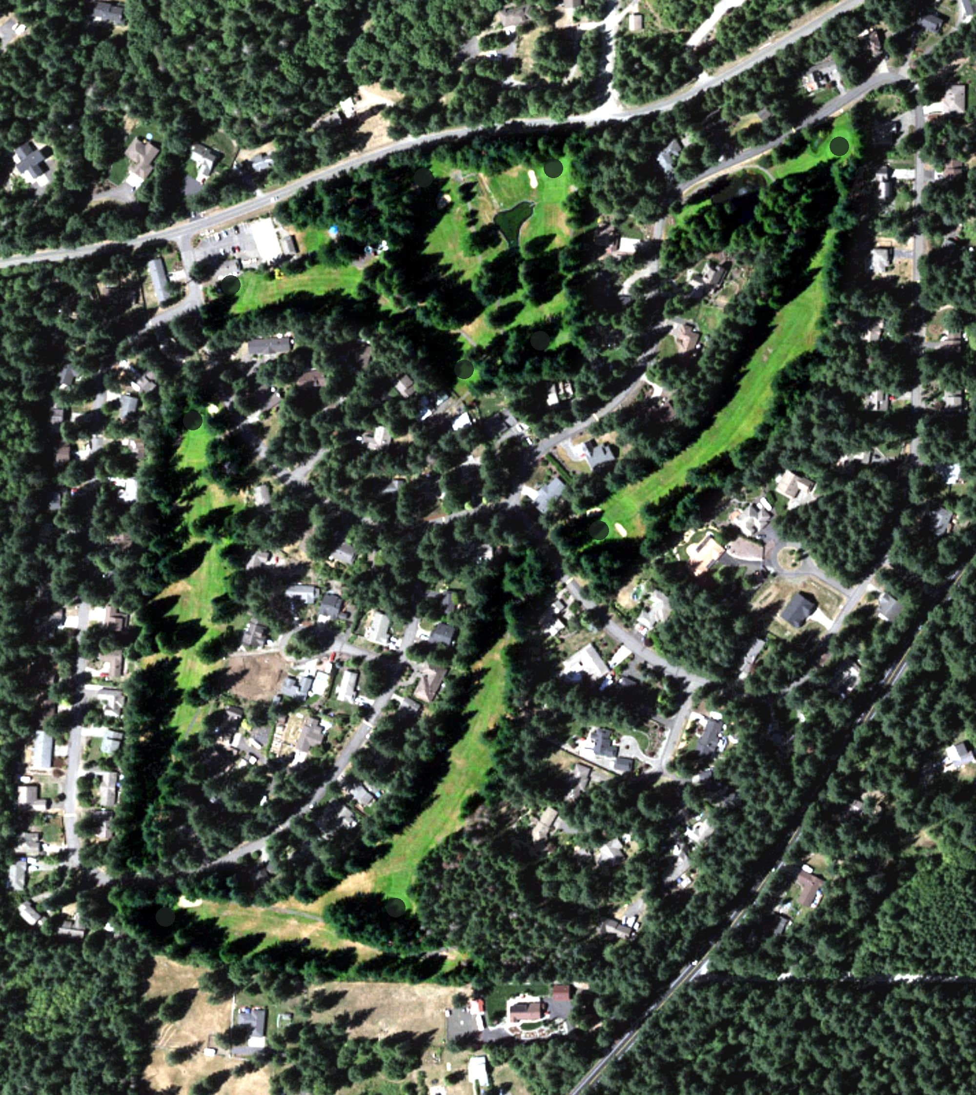 Aerial view of Delphi Golf Course, WA, with its hole routing marked