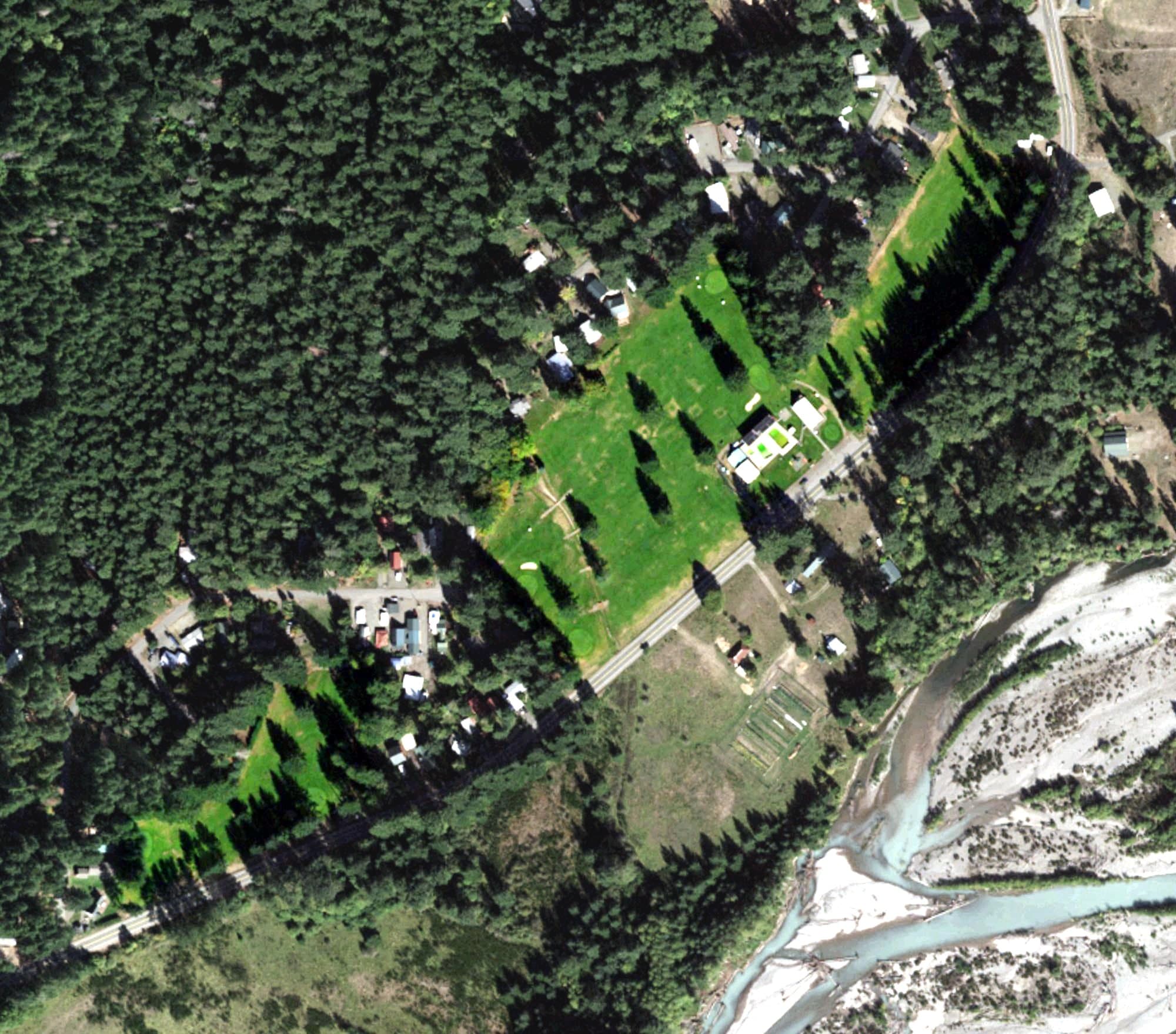 Aerial view of High Valley Country Club, WA, with its hole routing marked