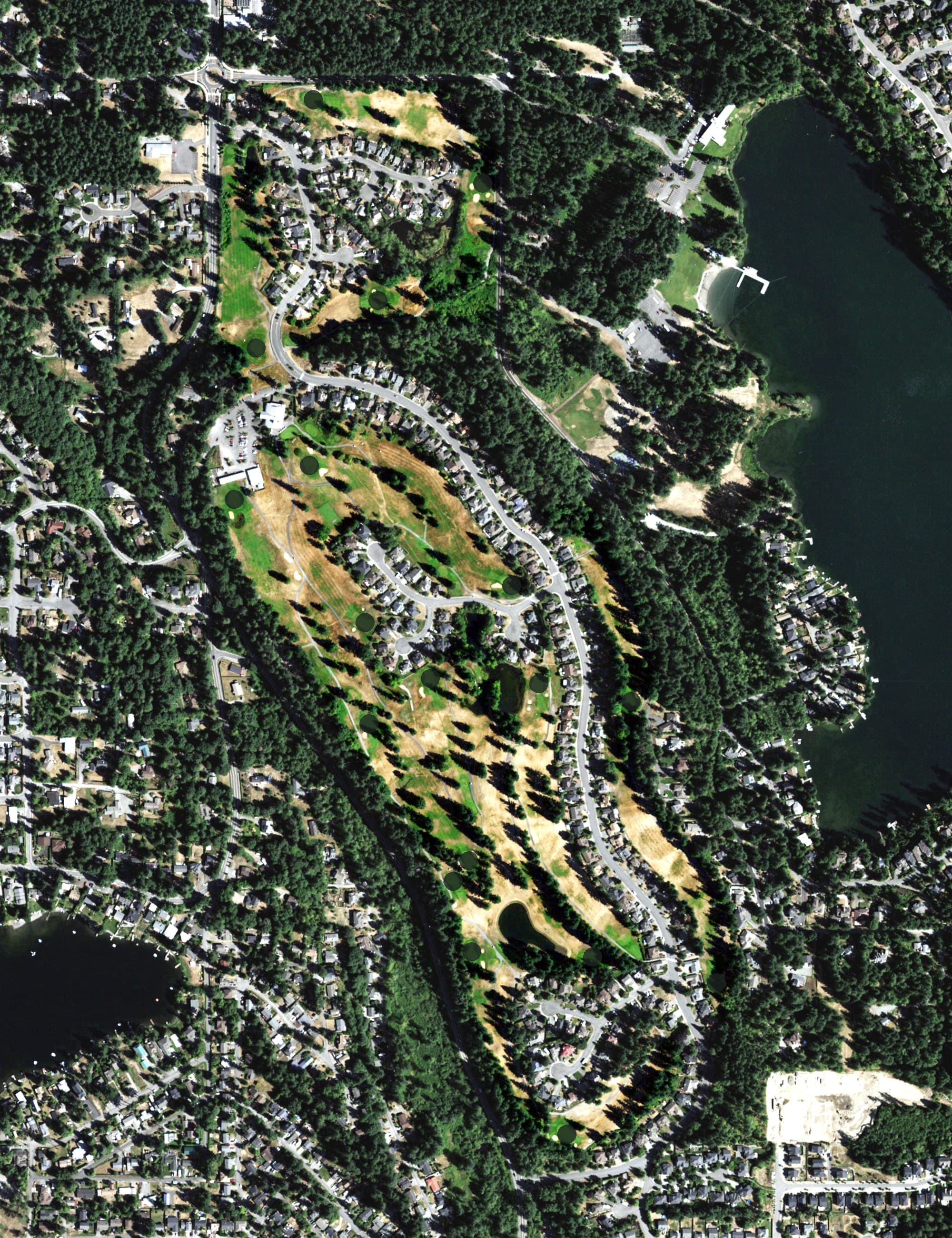 Aerial view of Lake Wilderness Golf Course, WA, with its hole routing marked
