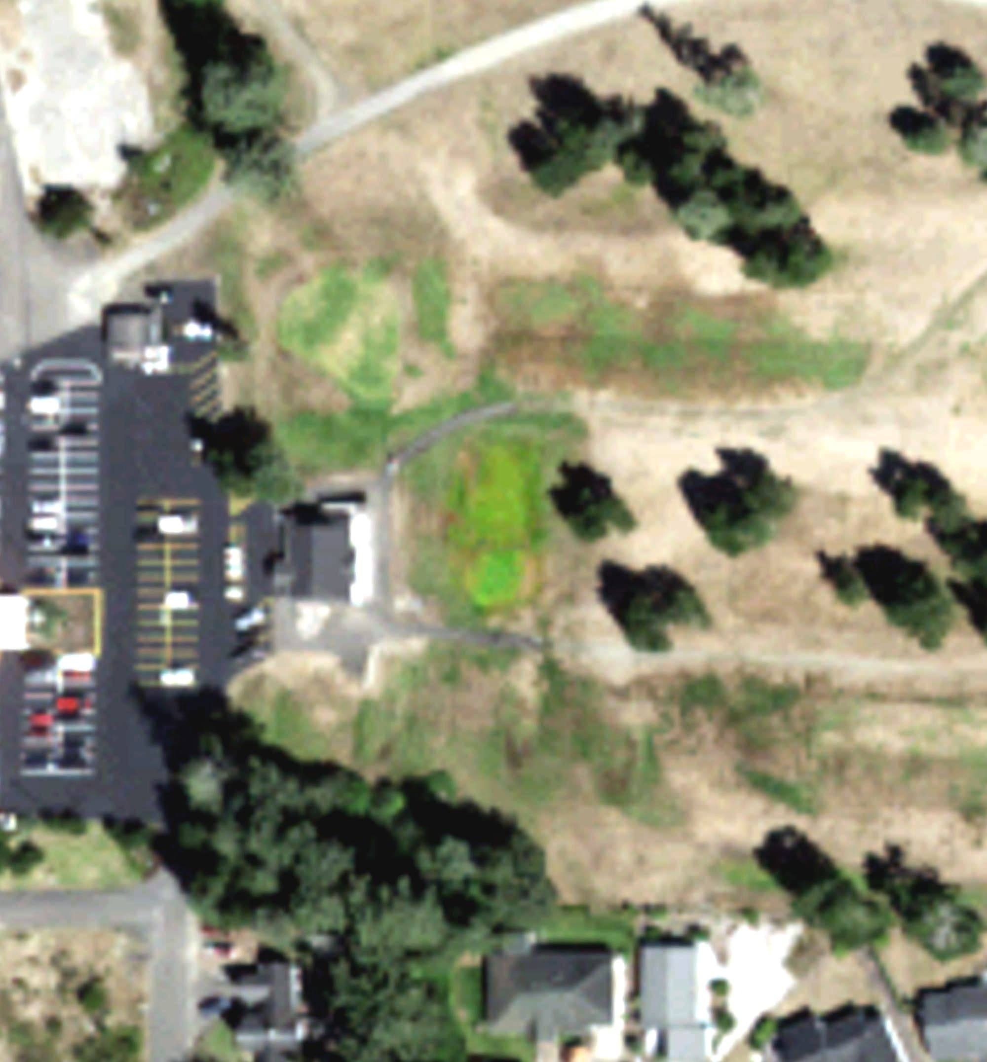 Aerial view of Practice Green, WA, with its hole routing marked