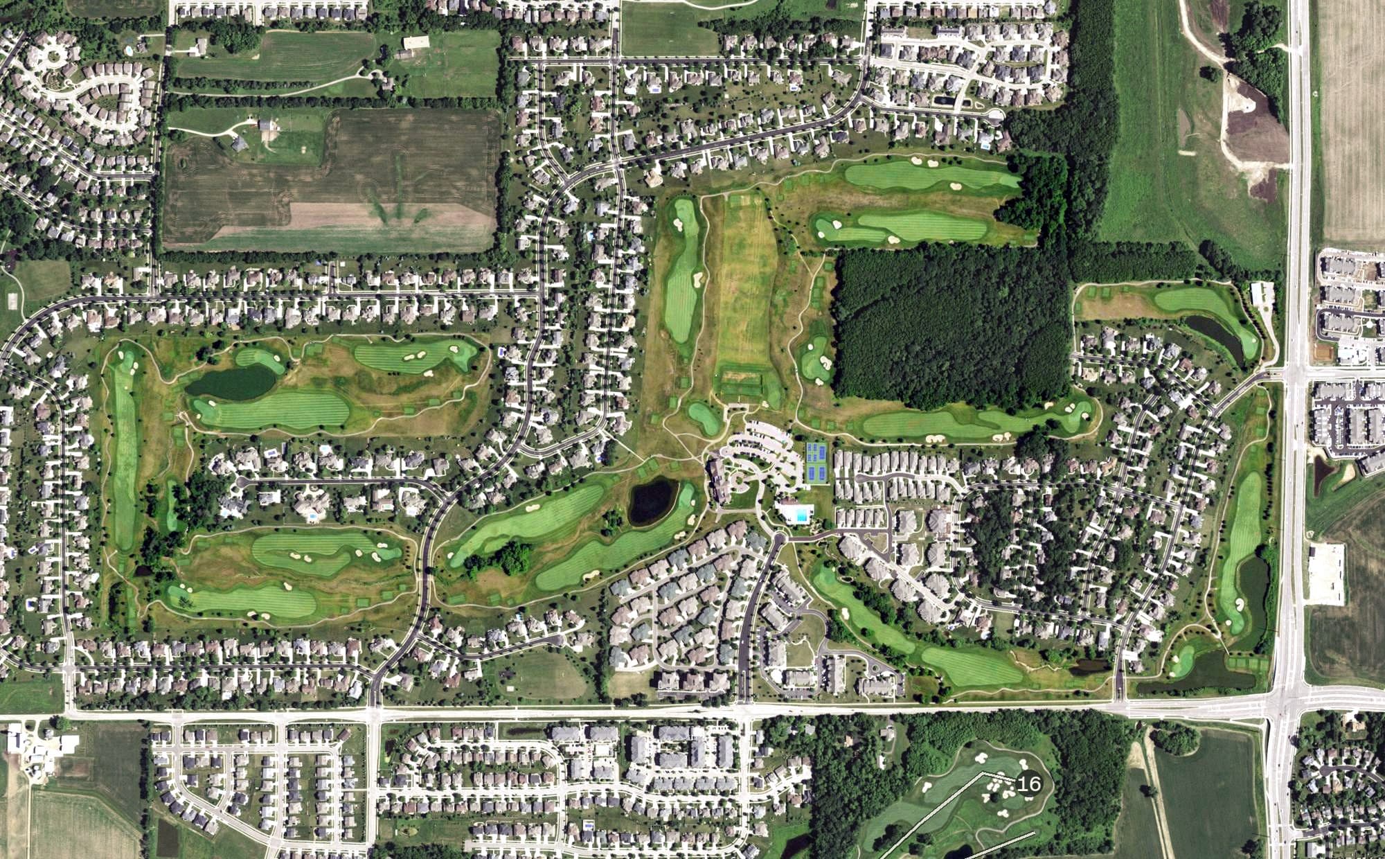 Aerial view of Hawks Landing Golf Club, WI, with its hole routing marked