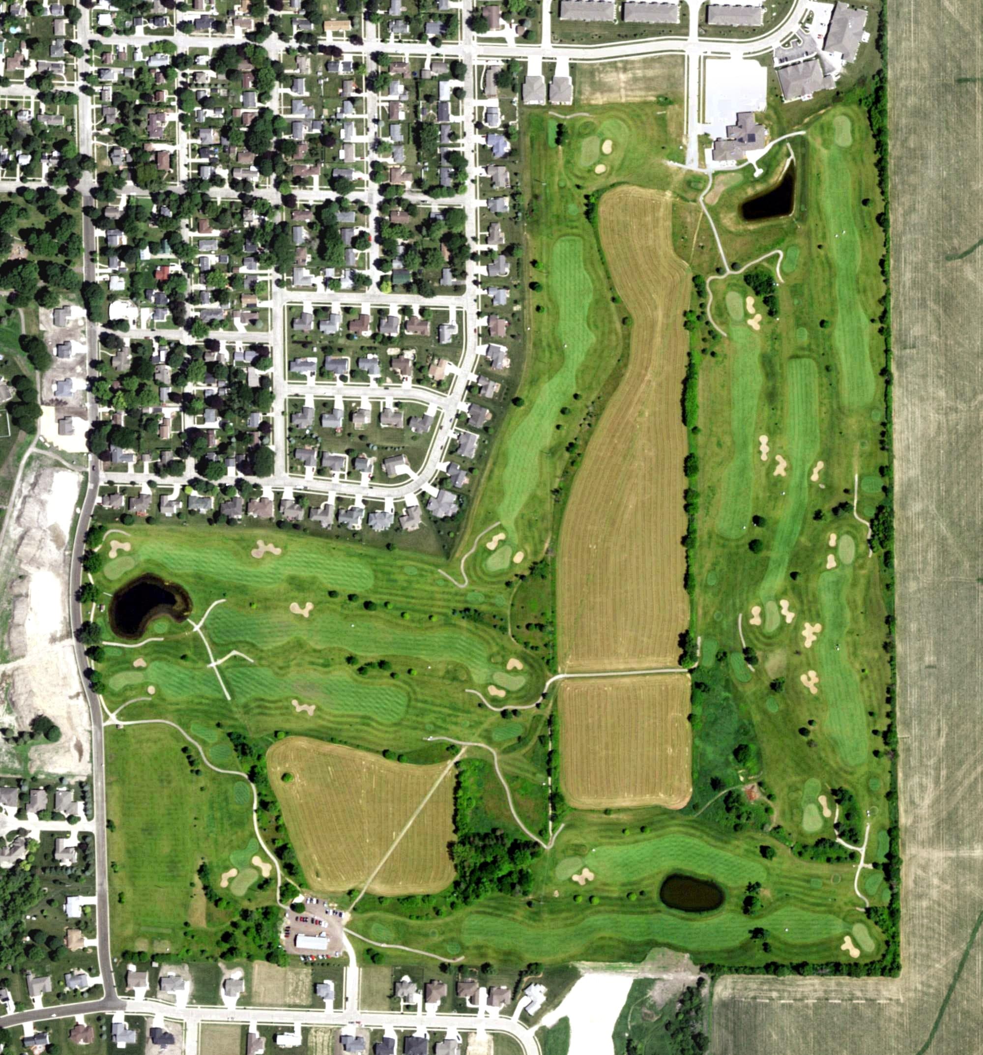 Aerial view of Jefferson Golf Club, WI, with its hole routing marked