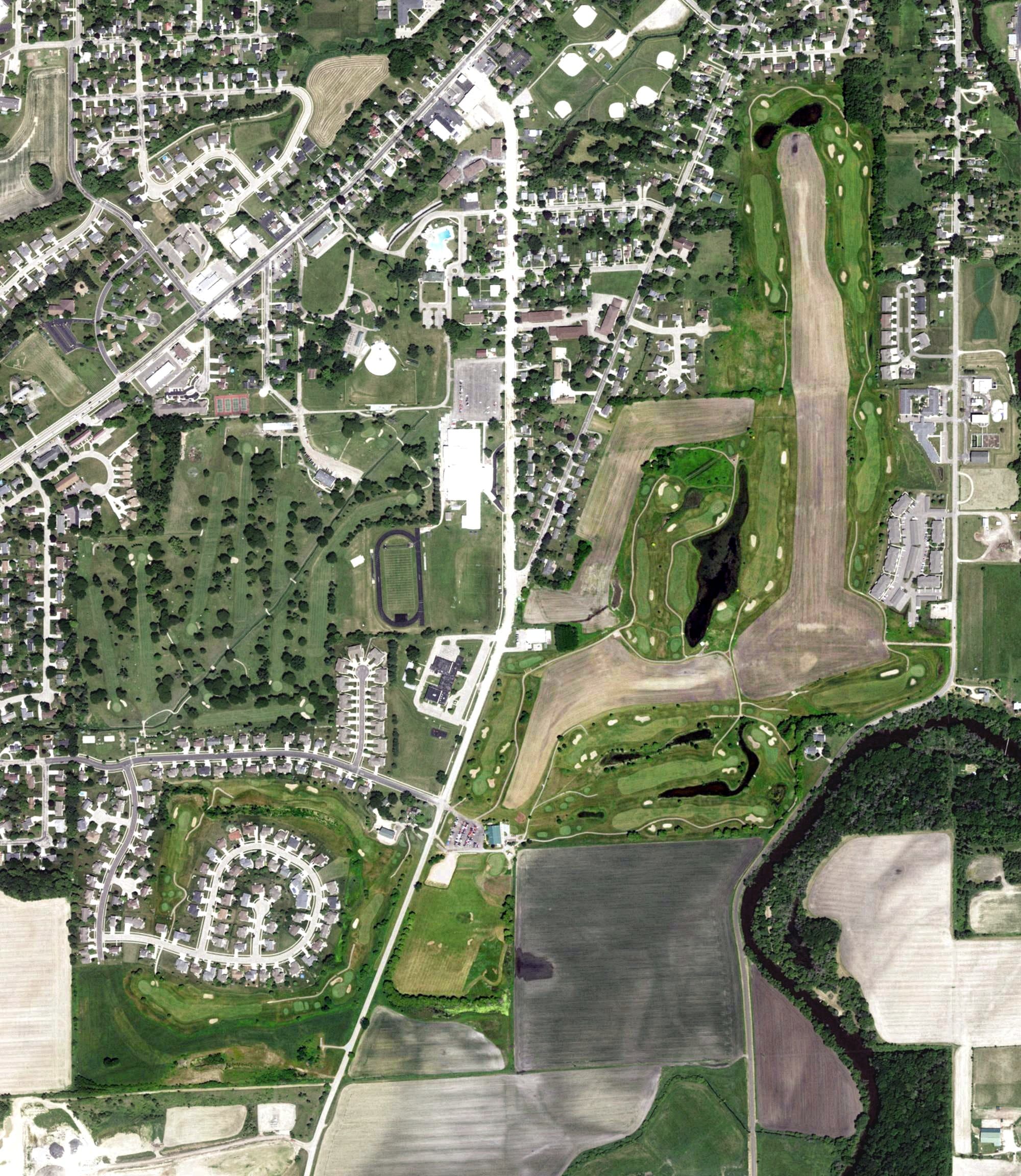 Aerial view of Kestrel Ridge Golf Club, WI, with its hole routing marked