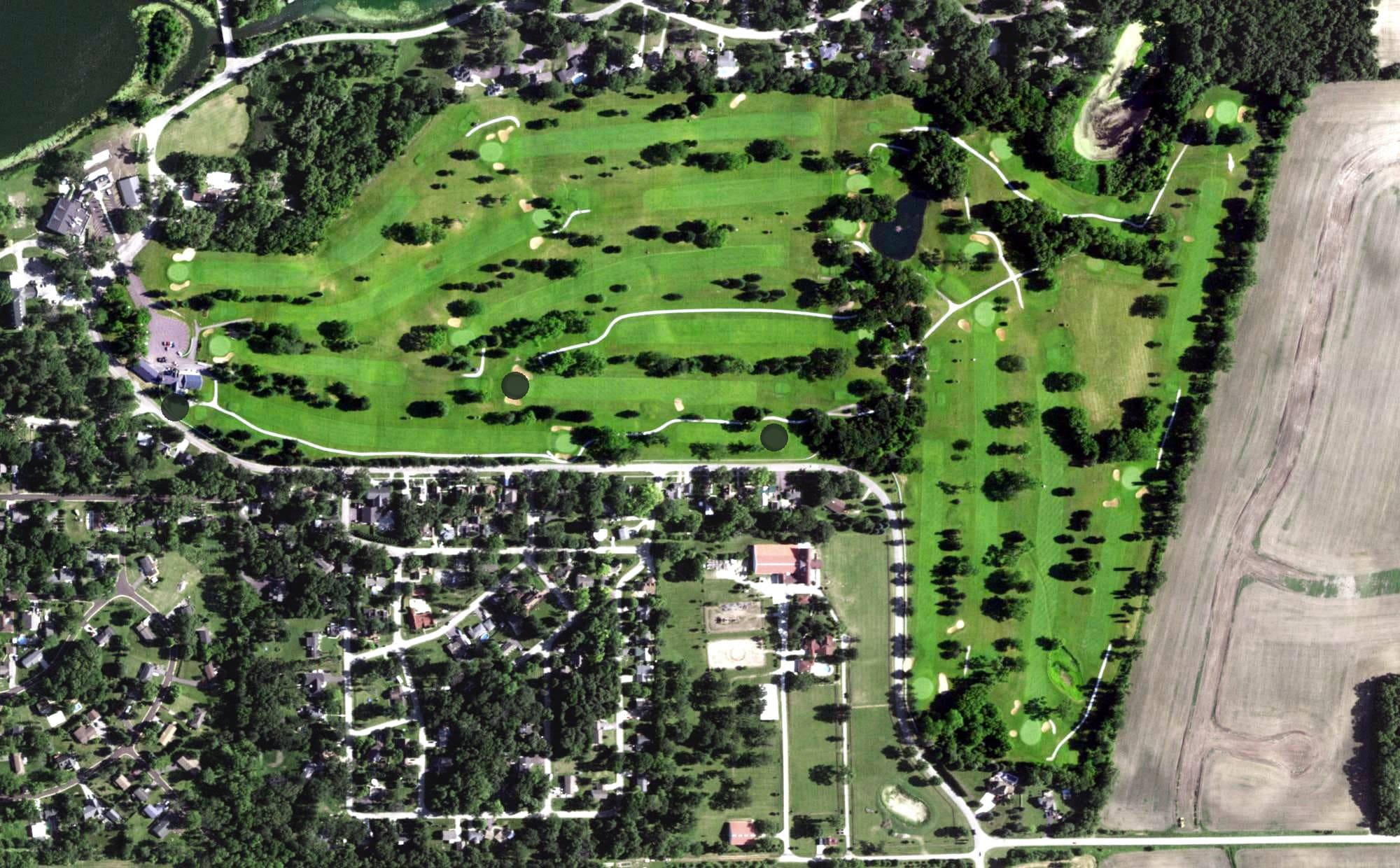 Aerial view of Nippersink Resort, WI, with its hole routing marked