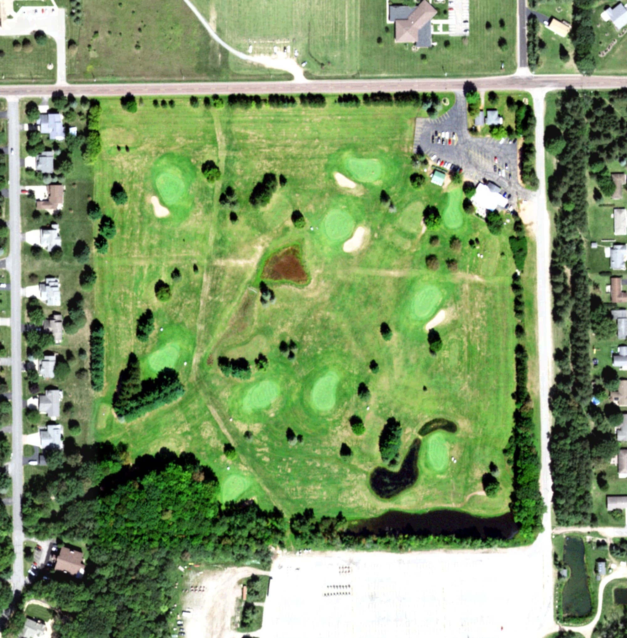 Aerial view of Rib Mountain Golf Course, WI, with its hole routing marked