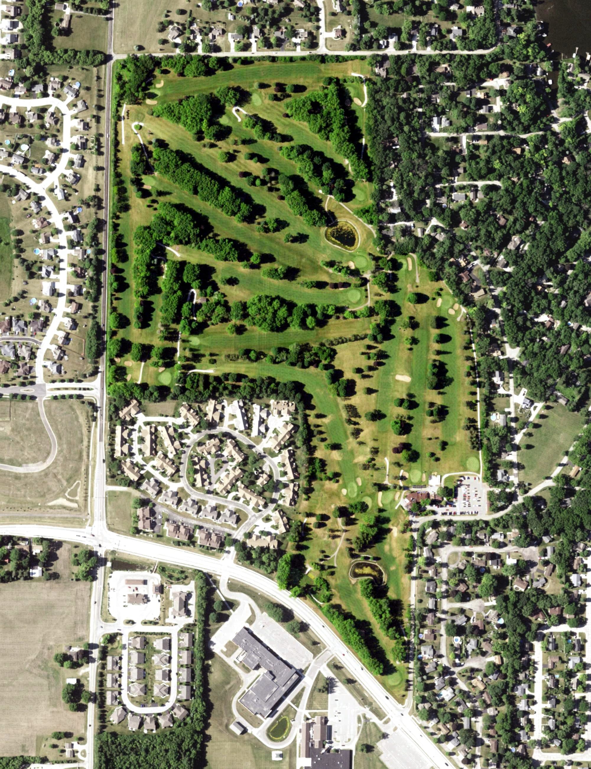 Aerial view of Rivermoor Golf Club, WI, with its hole routing marked