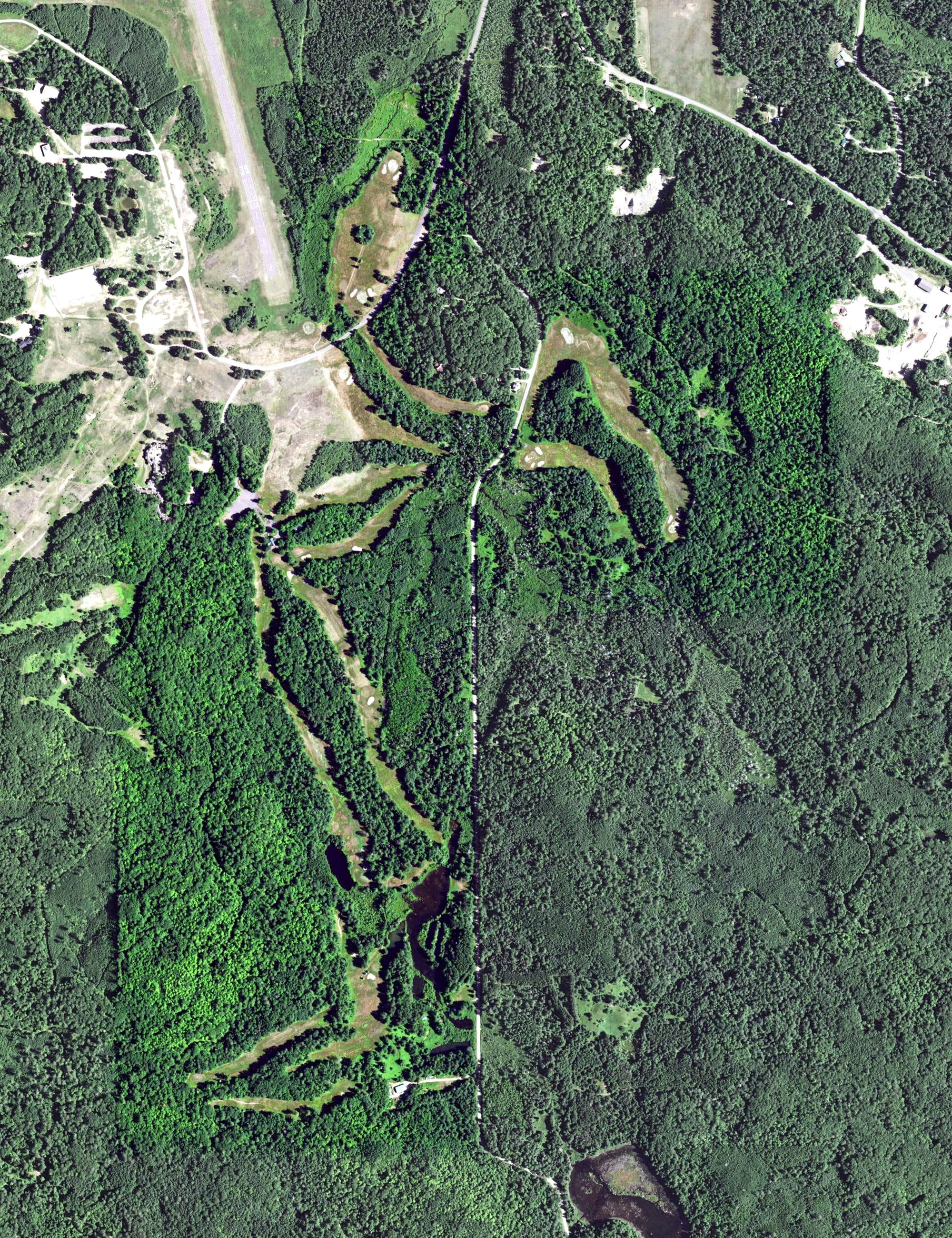 Aerial view of Telemark Golf Course, WI, with its hole routing marked