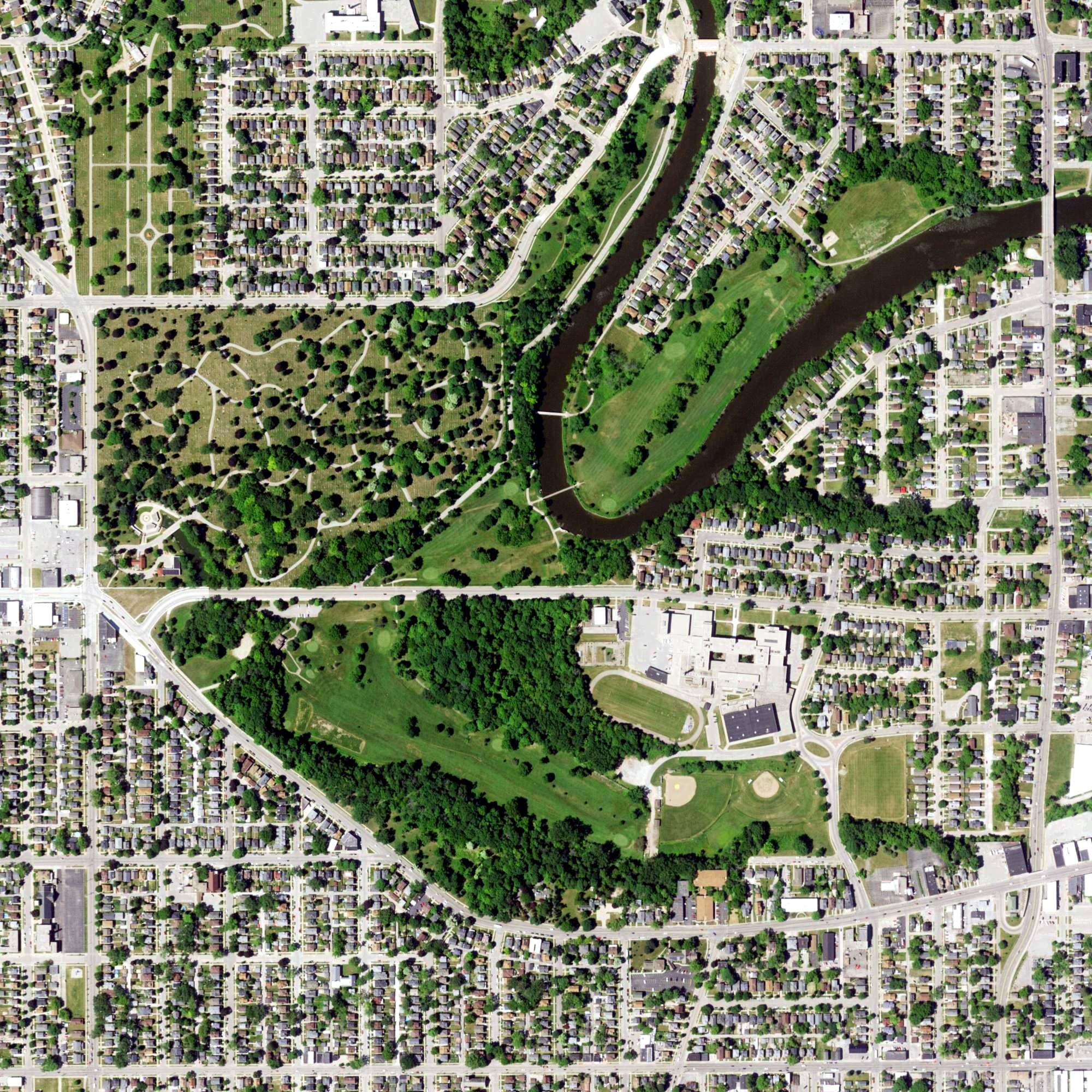 Aerial view of Washington Park Golf Course, WI, with its hole routing marked
